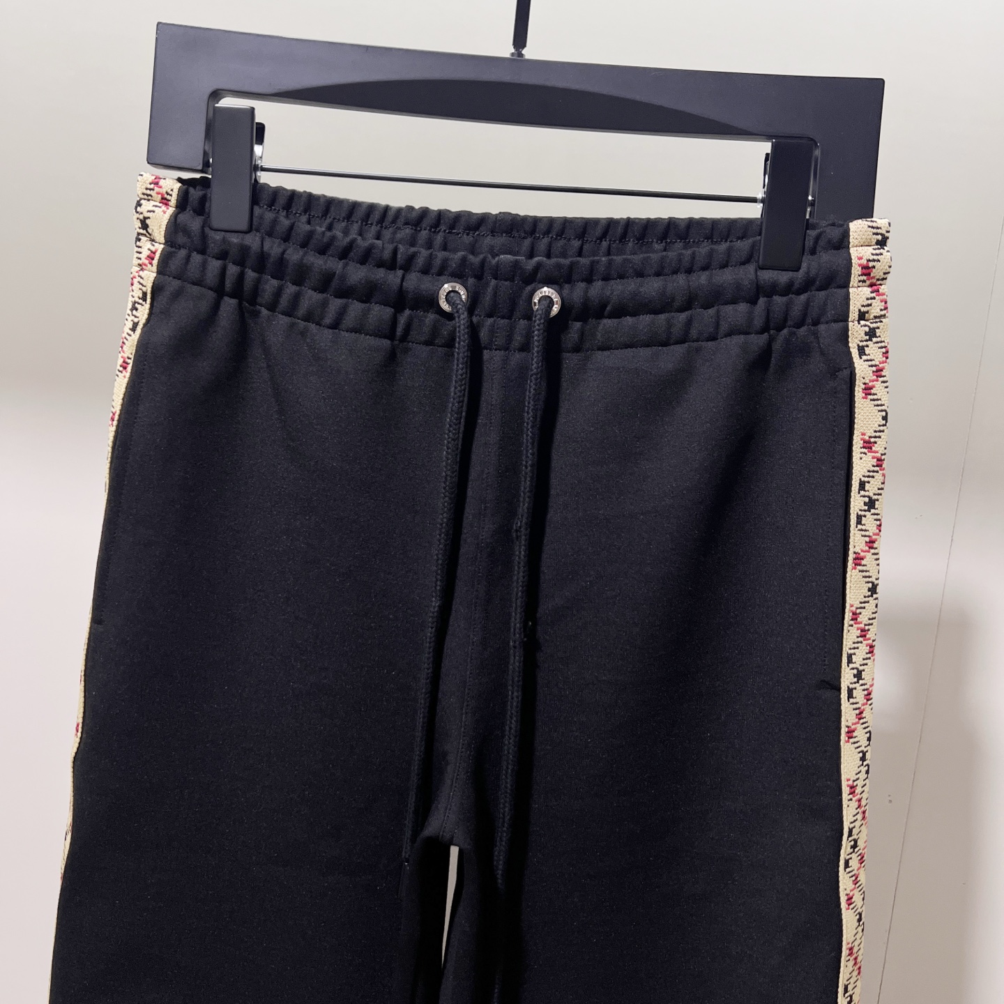 7ca395b4769427b4db35e8f69cc43b31_1761450353_7438.jpg 7ca395b4769427b4db35e8f69cc43b31_1761450353_7438_1761450450.jpg