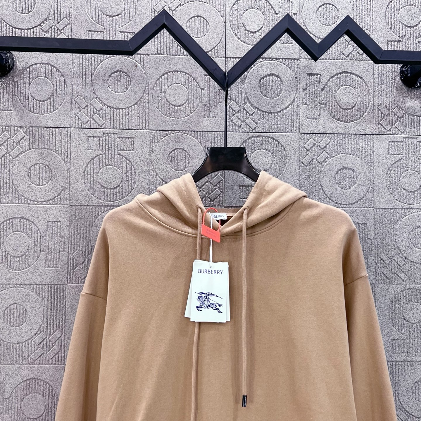 9f404c4e7868a3cec1938b7399b031e3_1761611716_8711.jpg 9f404c4e7868a3cec1938b7399b031e3_1761611716_8711.jpg