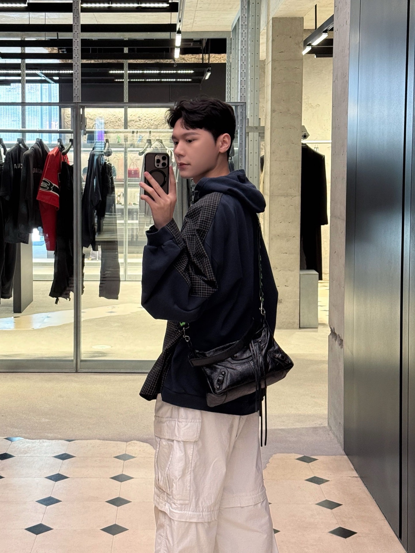 afb9c8402573b510f195798015e7ab00_1759367444_0122.jpg afb9c8402573b510f195798015e7ab00_1759367444_0122_1759368158.jpg