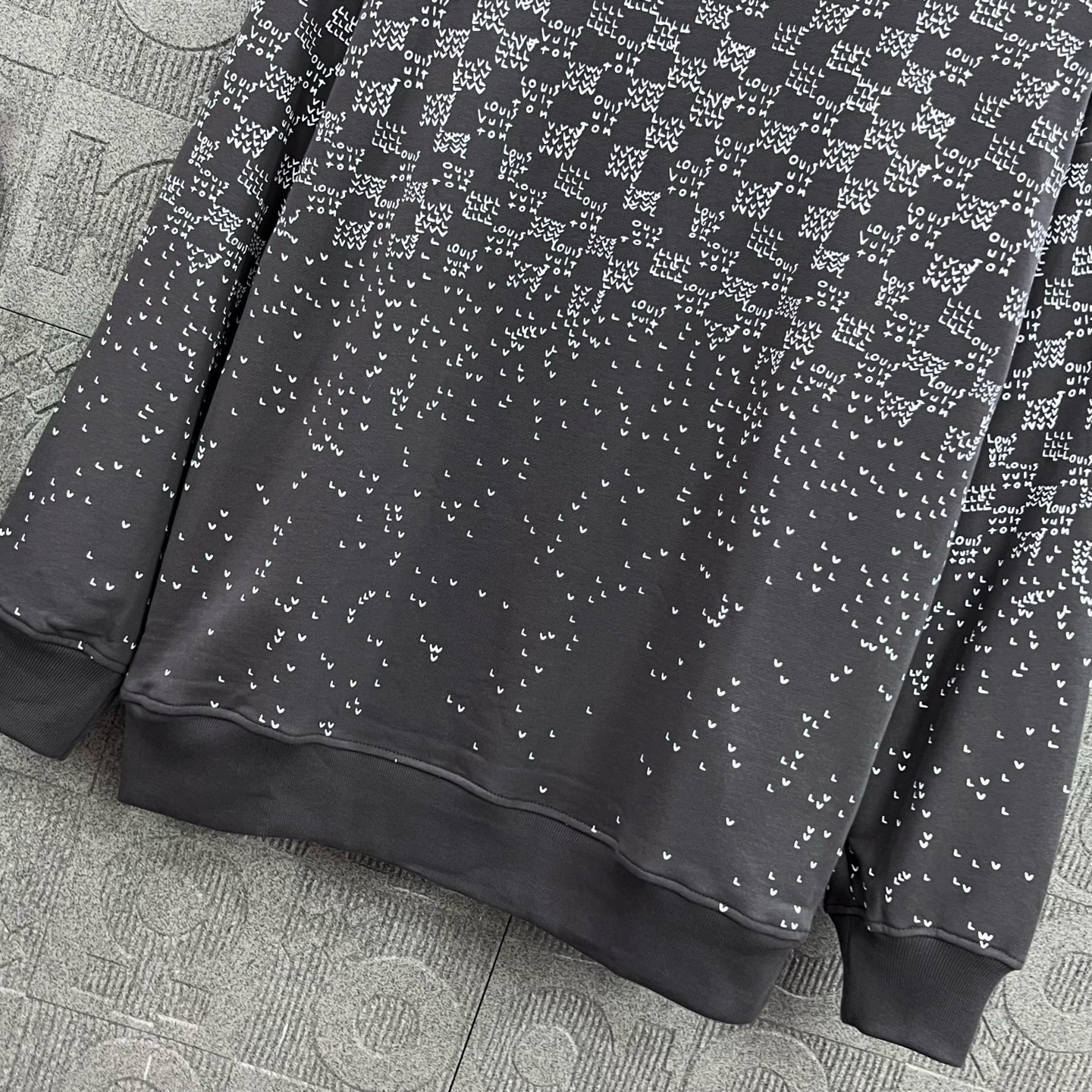 bbd75aea921b5400f52860490cf80335_1761652294_6505.jpg bbd75aea921b5400f52860490cf80335_1761652294_6505_1761652319.jpg