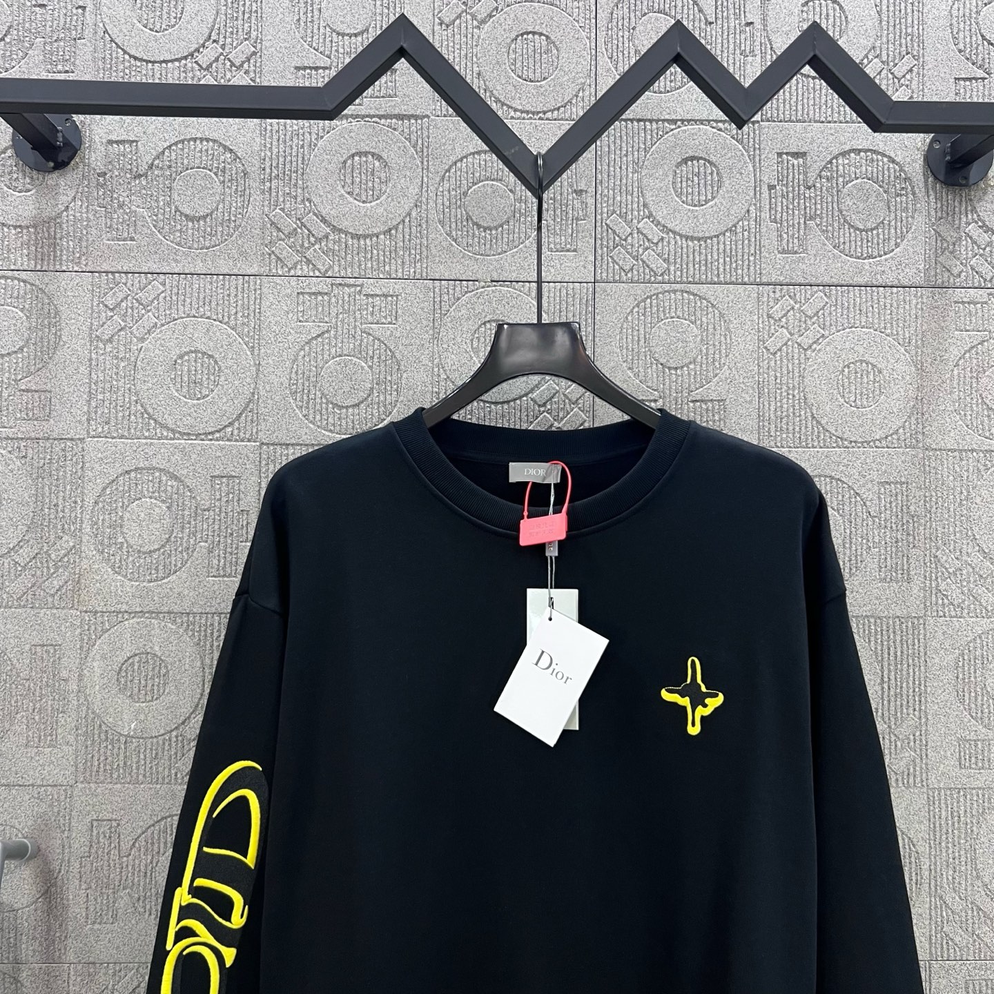 bbd75aea921b5400f52860490cf80335_1761653845_2647.jpg bbd75aea921b5400f52860490cf80335_1761653845_2647_1761656431_1761657021.jpg