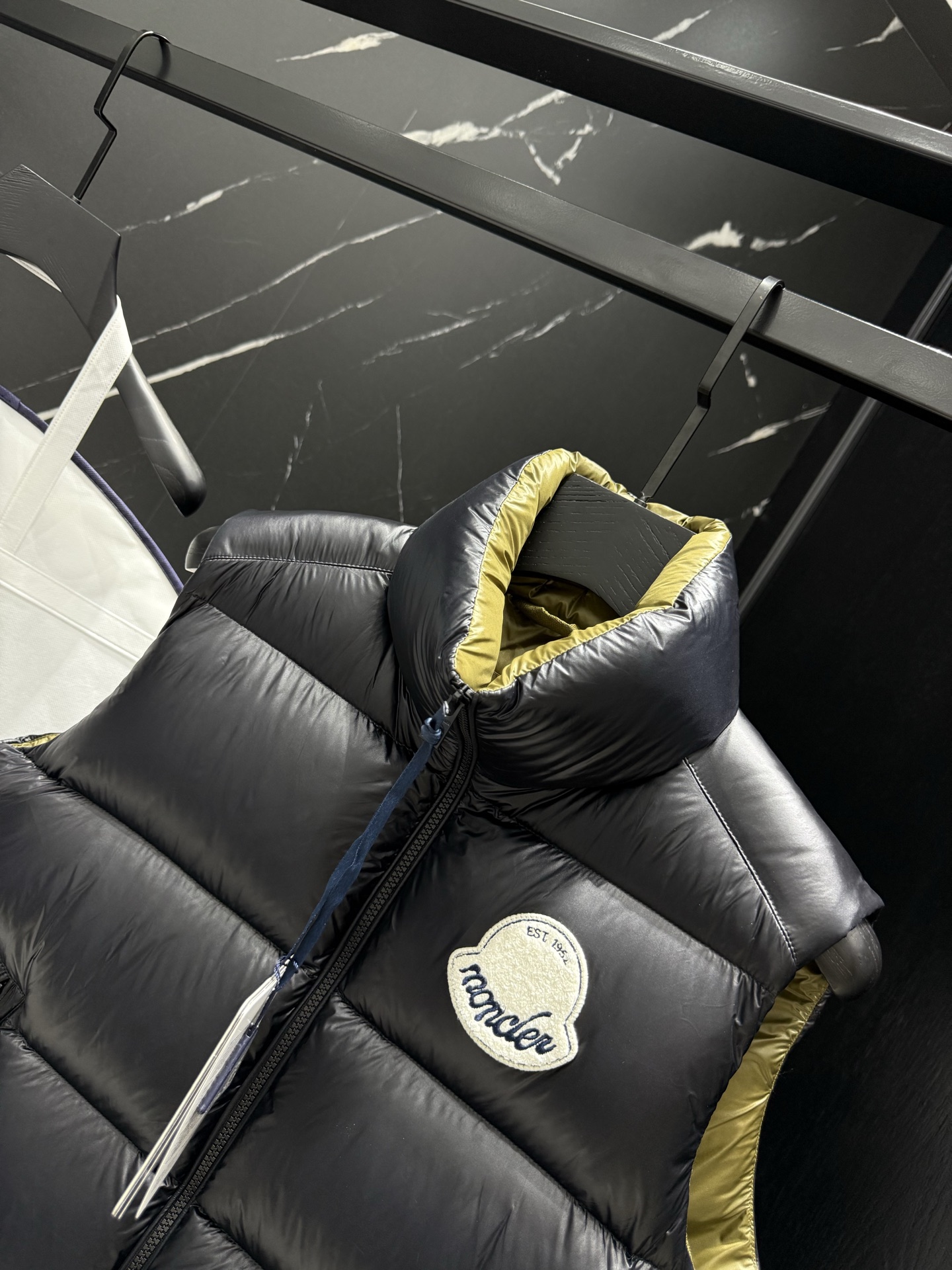 bbd75aea921b5400f52860490cf80335_1761669236_7185.jpg bbd75aea921b5400f52860490cf80335_1761669236_7185.jpg