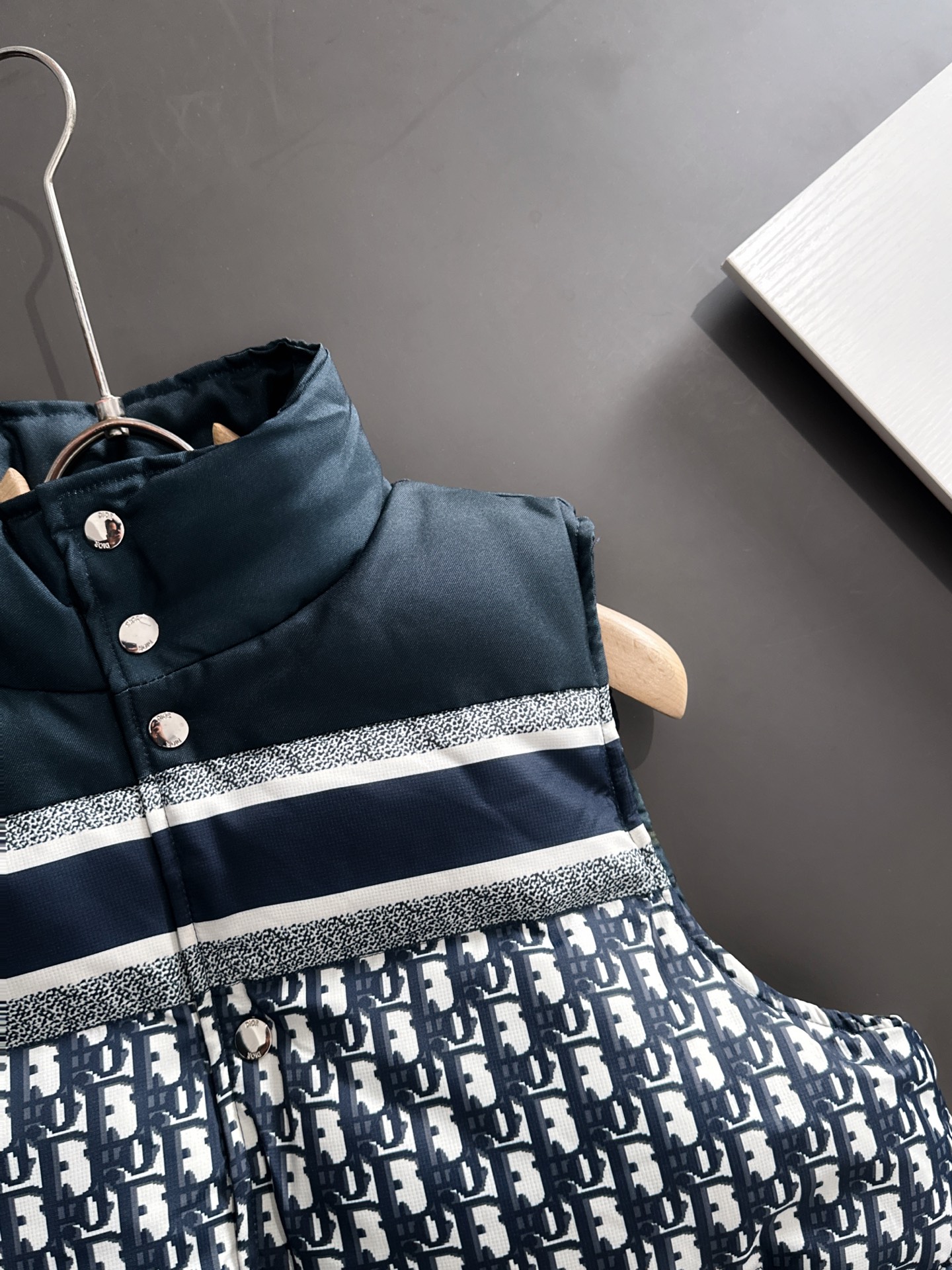 bbd75aea921b5400f52860490cf80335_1761670027_8958.jpg bbd75aea921b5400f52860490cf80335_1761670027_8958_1761670172_1761670458.jpg