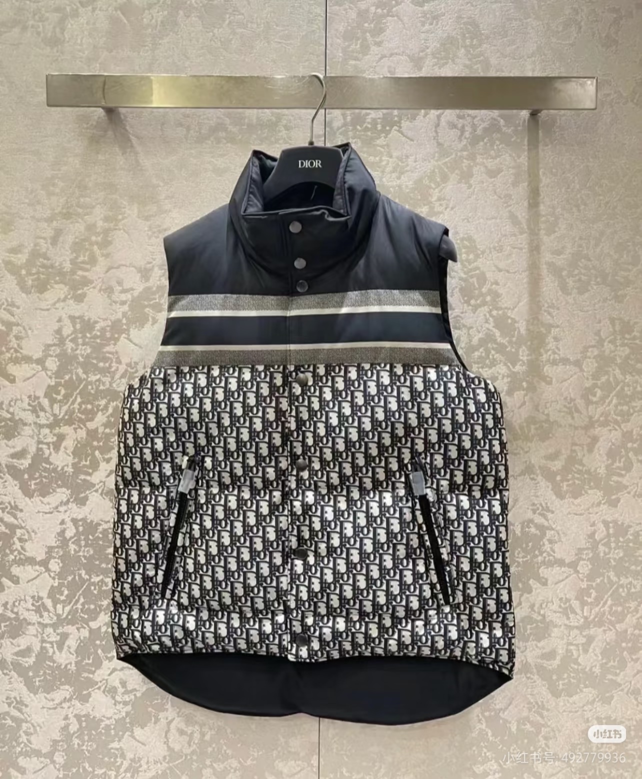 bbd75aea921b5400f52860490cf80335_1761670030_7547.jpg bbd75aea921b5400f52860490cf80335_1761670030_7547_1761670172_1761670458.jpg