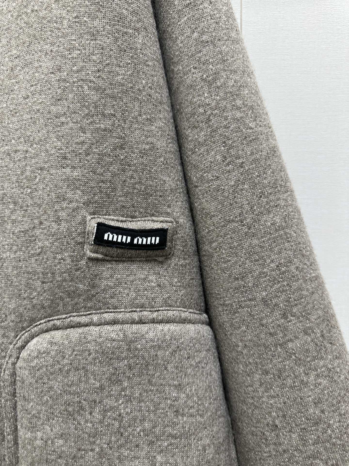 cb5e44b6b23050dadd724ae98119bb0c_1759451911_1647.jpg cb5e44b6b23050dadd724ae98119bb0c_1759451911_1647_1759451961.jpg