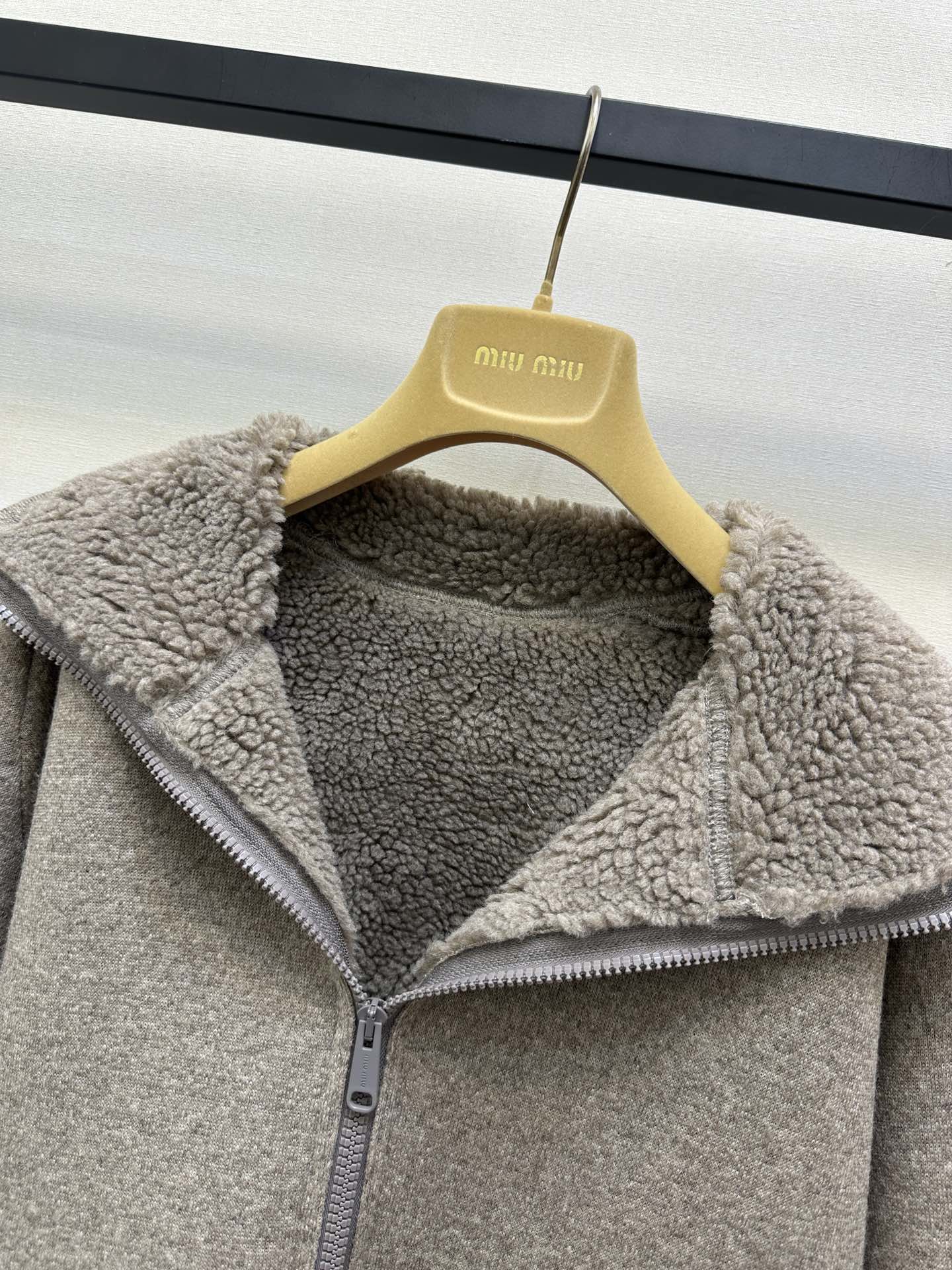 cb5e44b6b23050dadd724ae98119bb0c_1759451911_3614.jpg cb5e44b6b23050dadd724ae98119bb0c_1759451911_3614_1759451961.jpg