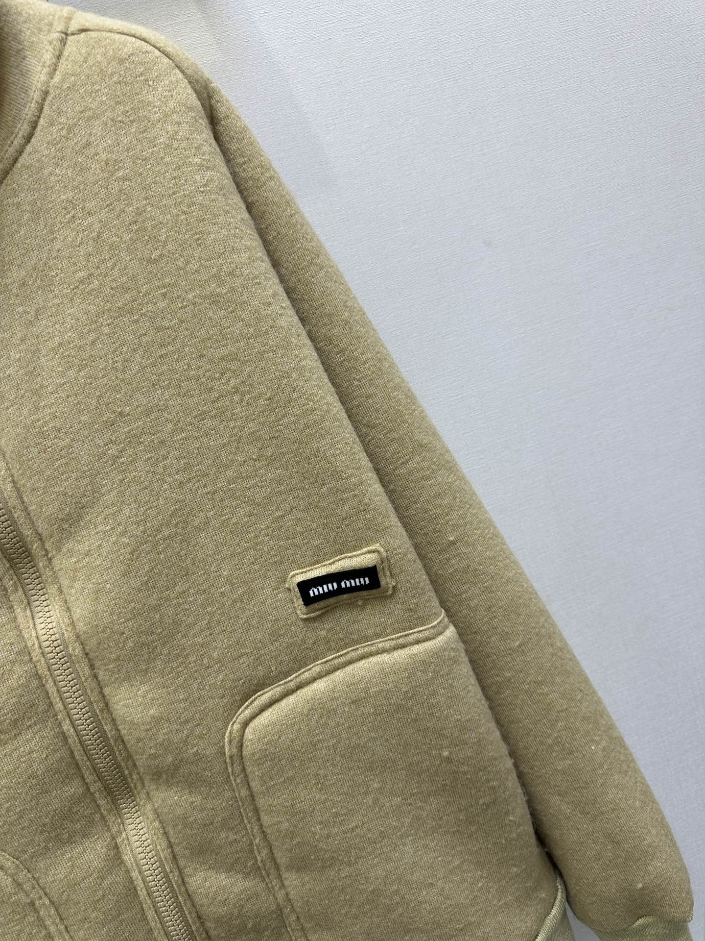 cb5e44b6b23050dadd724ae98119bb0c_1759451993_5794.jpg cb5e44b6b23050dadd724ae98119bb0c_1759451993_5794_1759452198.jpg