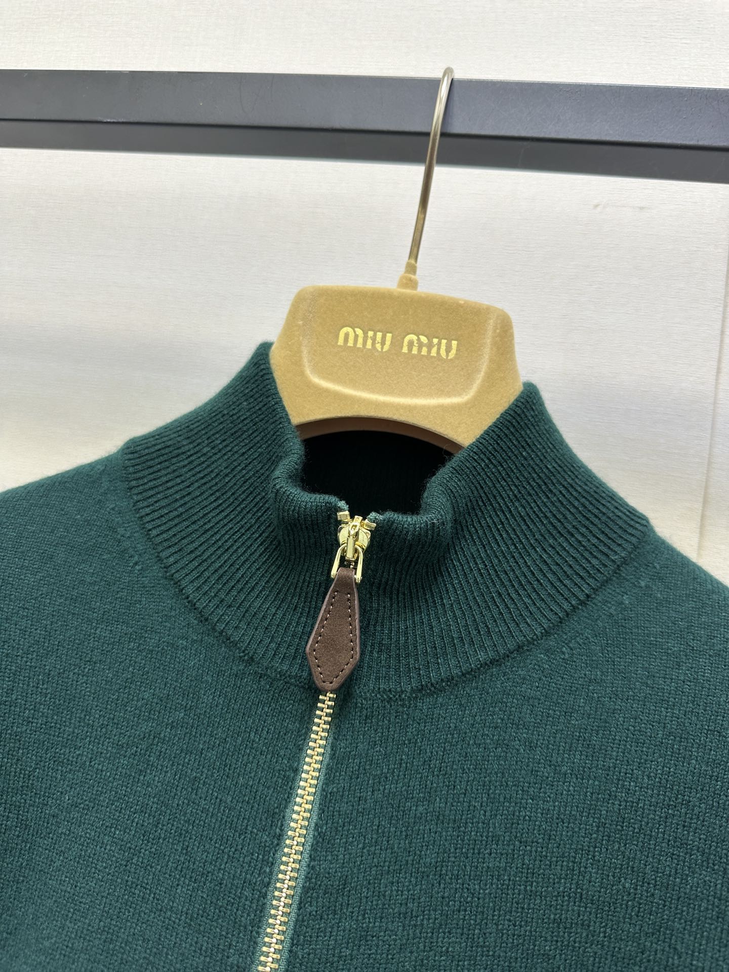 cb5e44b6b23050dadd724ae98119bb0c_1759452275_9973.jpg cb5e44b6b23050dadd724ae98119bb0c_1759452275_9973_1759452418.jpg