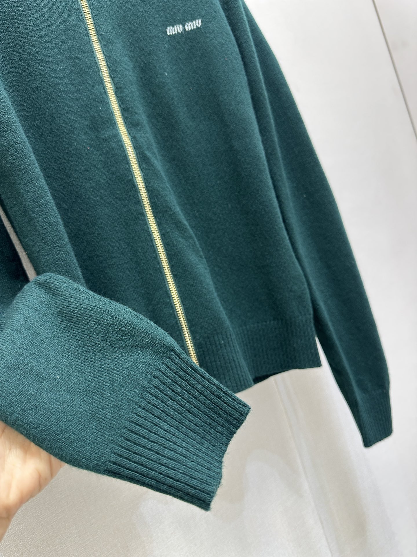 cb5e44b6b23050dadd724ae98119bb0c_1759452276_1183.jpg cb5e44b6b23050dadd724ae98119bb0c_1759452276_1183_1759452418.jpg