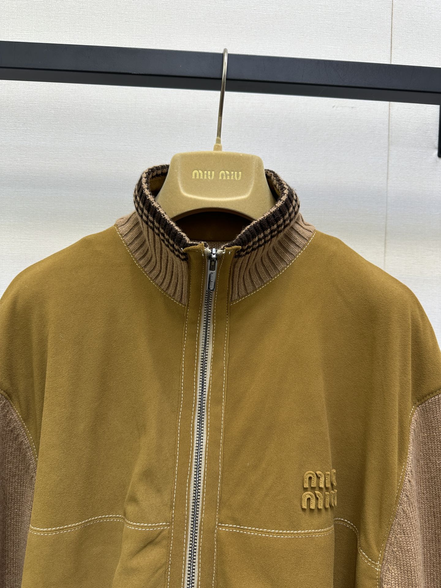 cb5e44b6b23050dadd724ae98119bb0c_1759453048_0697.jpg cb5e44b6b23050dadd724ae98119bb0c_1759453048_0697_1759453722.jpg