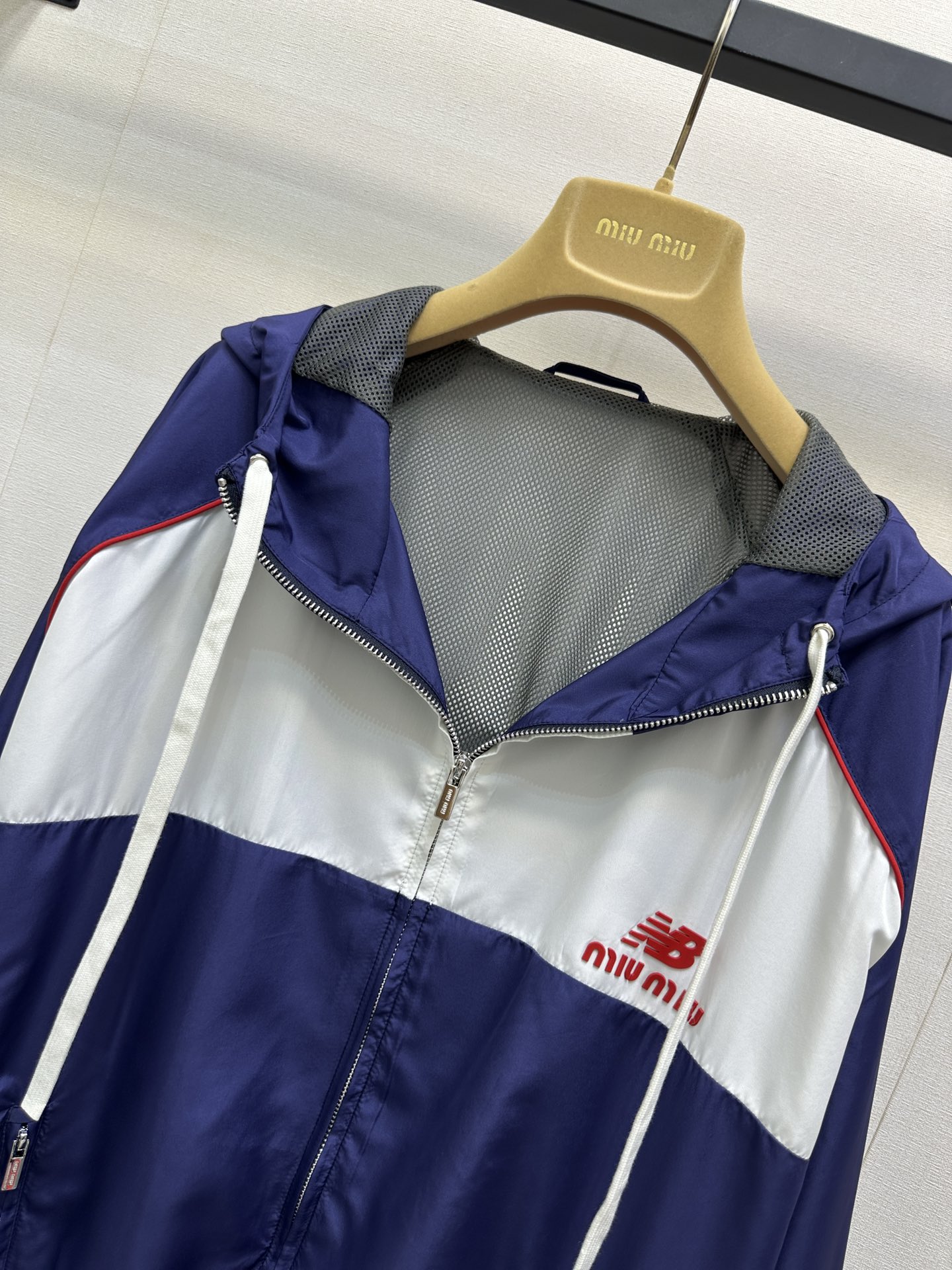 cb5e44b6b23050dadd724ae98119bb0c_1759454214_6921.jpg cb5e44b6b23050dadd724ae98119bb0c_1759454214_6921_1759454263.jpg