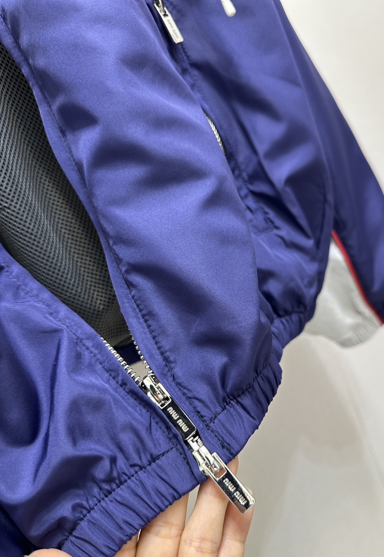 cb5e44b6b23050dadd724ae98119bb0c_1759454215_3389.jpg cb5e44b6b23050dadd724ae98119bb0c_1759454215_3389_1759454263.jpg