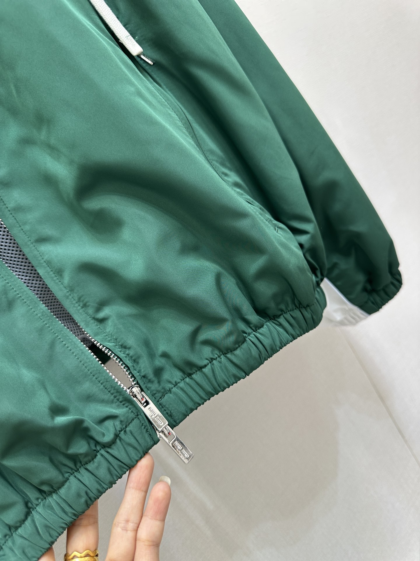 cb5e44b6b23050dadd724ae98119bb0c_1759454324_9501.jpg cb5e44b6b23050dadd724ae98119bb0c_1759454324_9501_1759454392.jpg