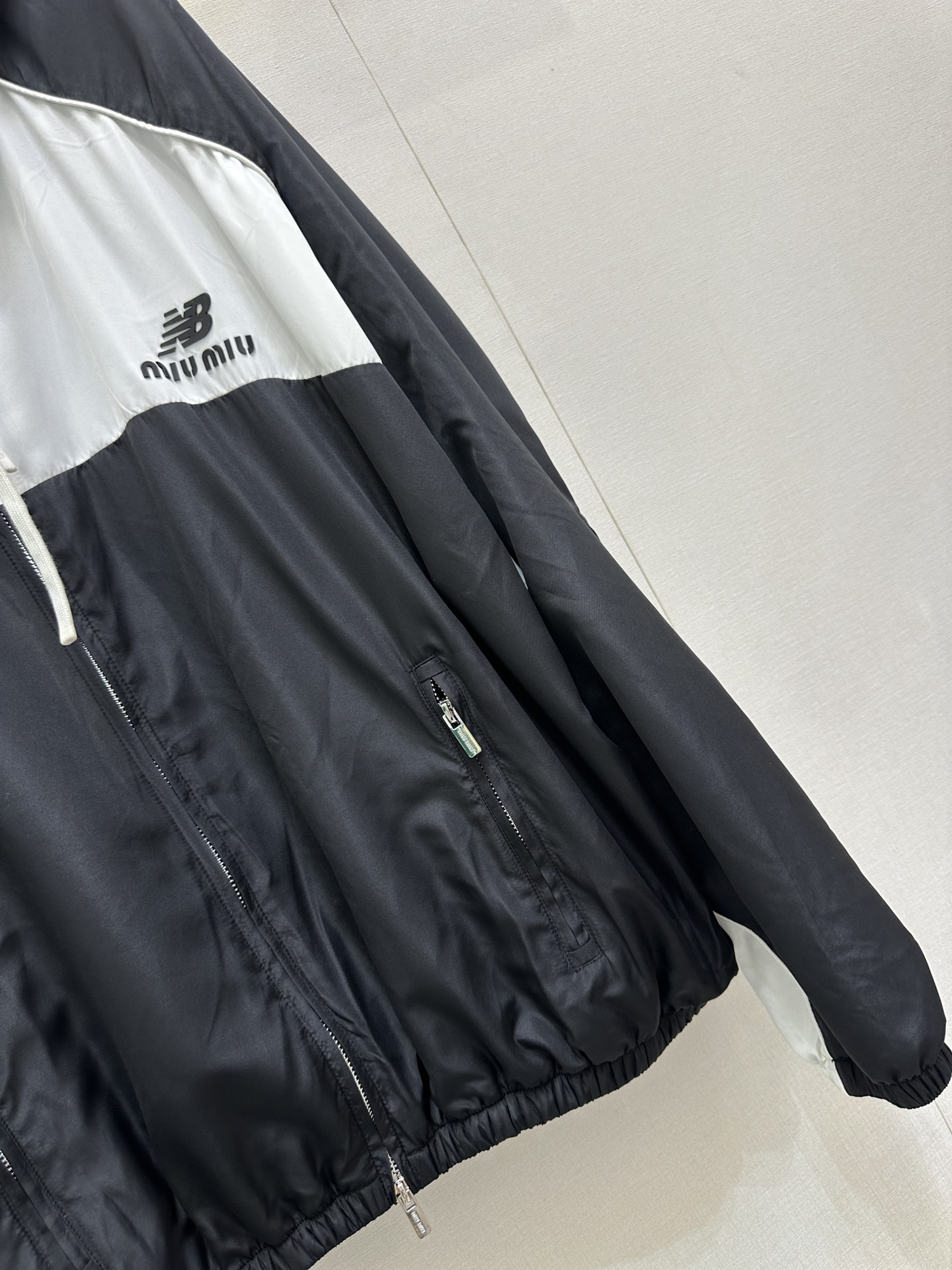 cb5e44b6b23050dadd724ae98119bb0c_1759454518_5588.jpg cb5e44b6b23050dadd724ae98119bb0c_1759454518_5588.jpg