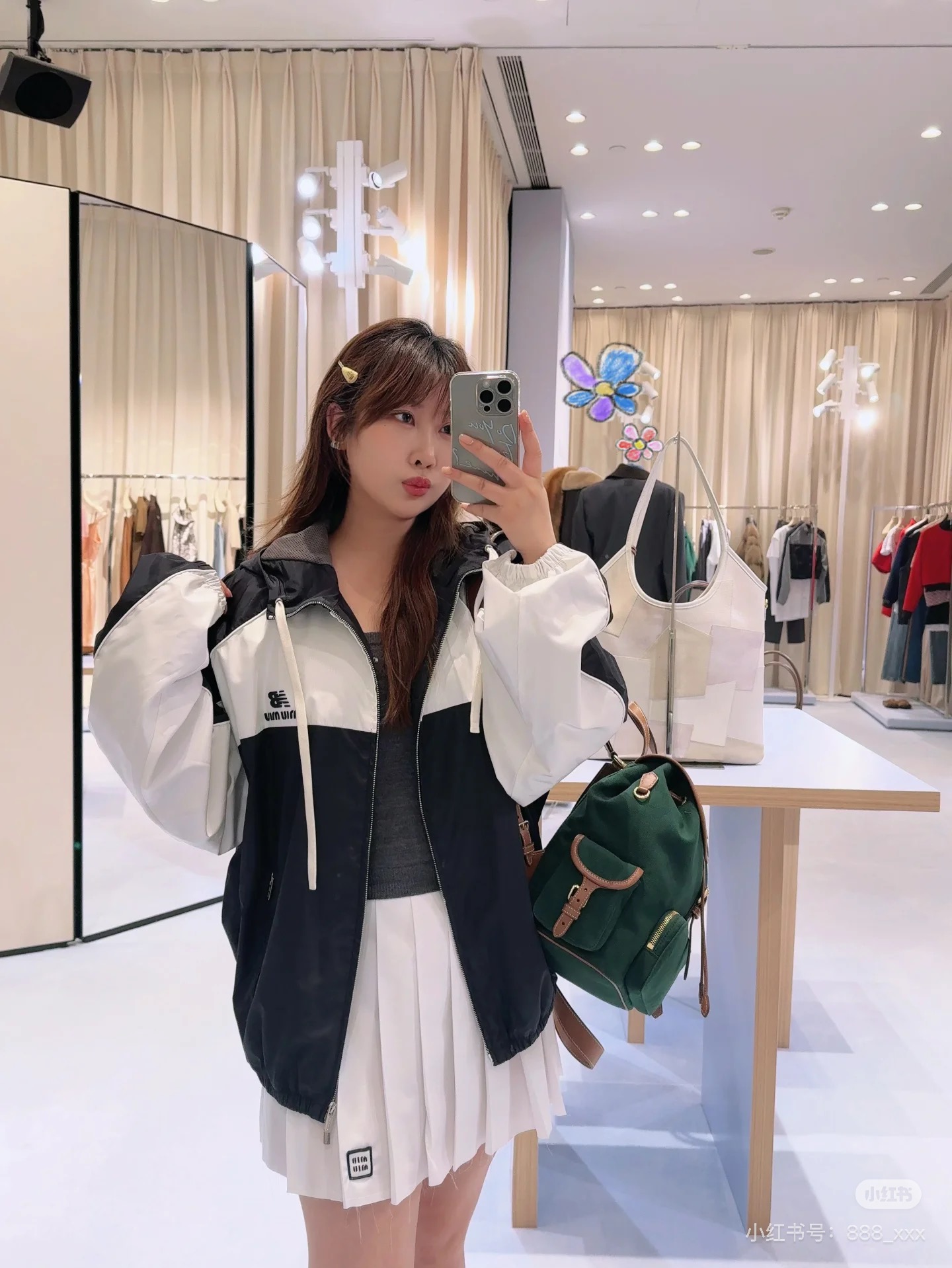 cb5e44b6b23050dadd724ae98119bb0c_1759454521_5226.jpg cb5e44b6b23050dadd724ae98119bb0c_1759454521_5226.jpg