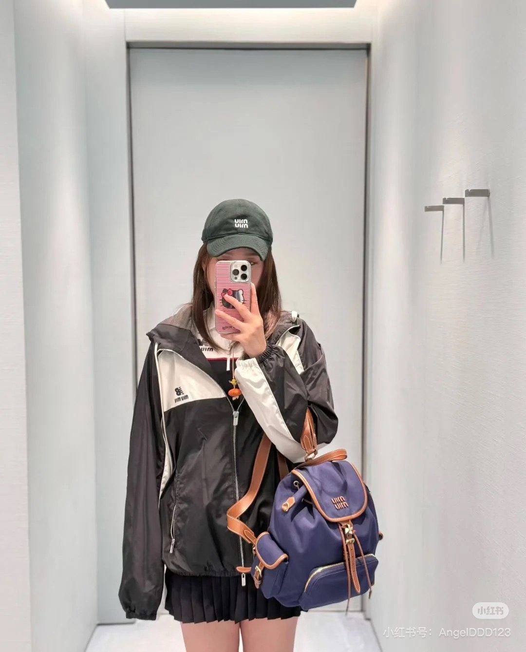 cb5e44b6b23050dadd724ae98119bb0c_1759454521_6467.jpg cb5e44b6b23050dadd724ae98119bb0c_1759454521_6467.jpg