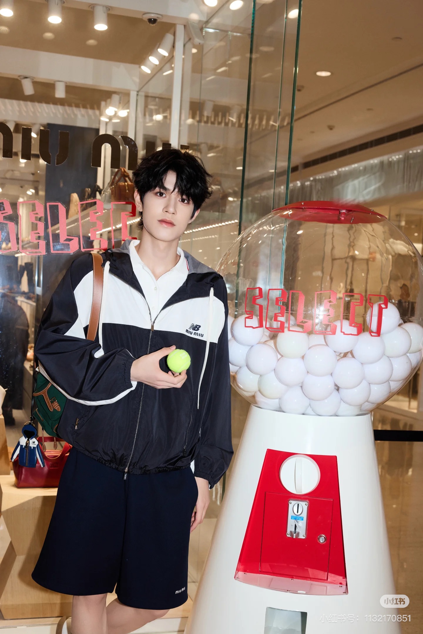 cb5e44b6b23050dadd724ae98119bb0c_1759454524_5587.jpg cb5e44b6b23050dadd724ae98119bb0c_1759454524_5587.jpg