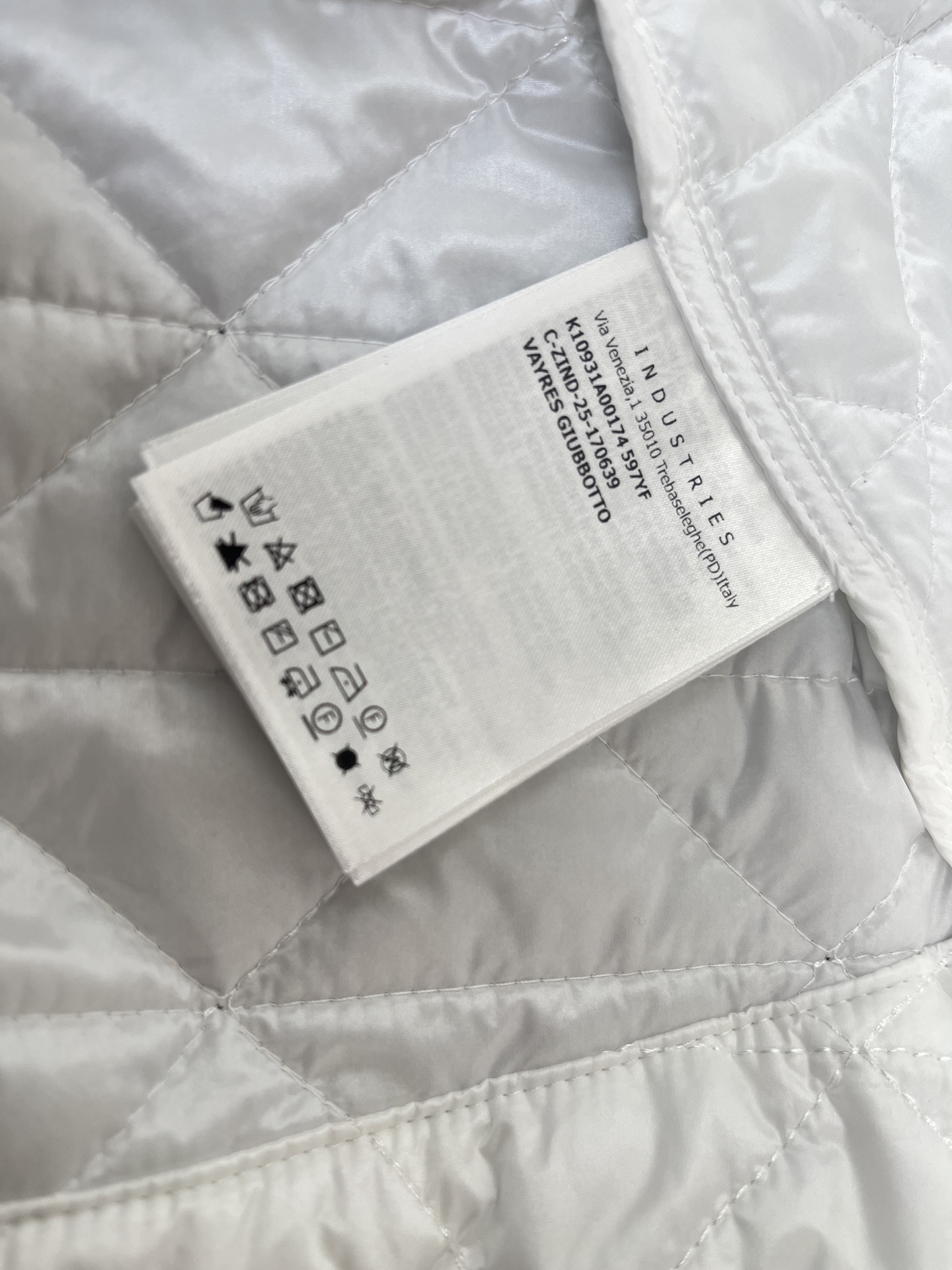 d5472d74c8fbfa981e7814715fd70c60_1759974640_7993.jpg d5472d74c8fbfa981e7814715fd70c60_1759974640_7993_1759974935_1759975947.jpg