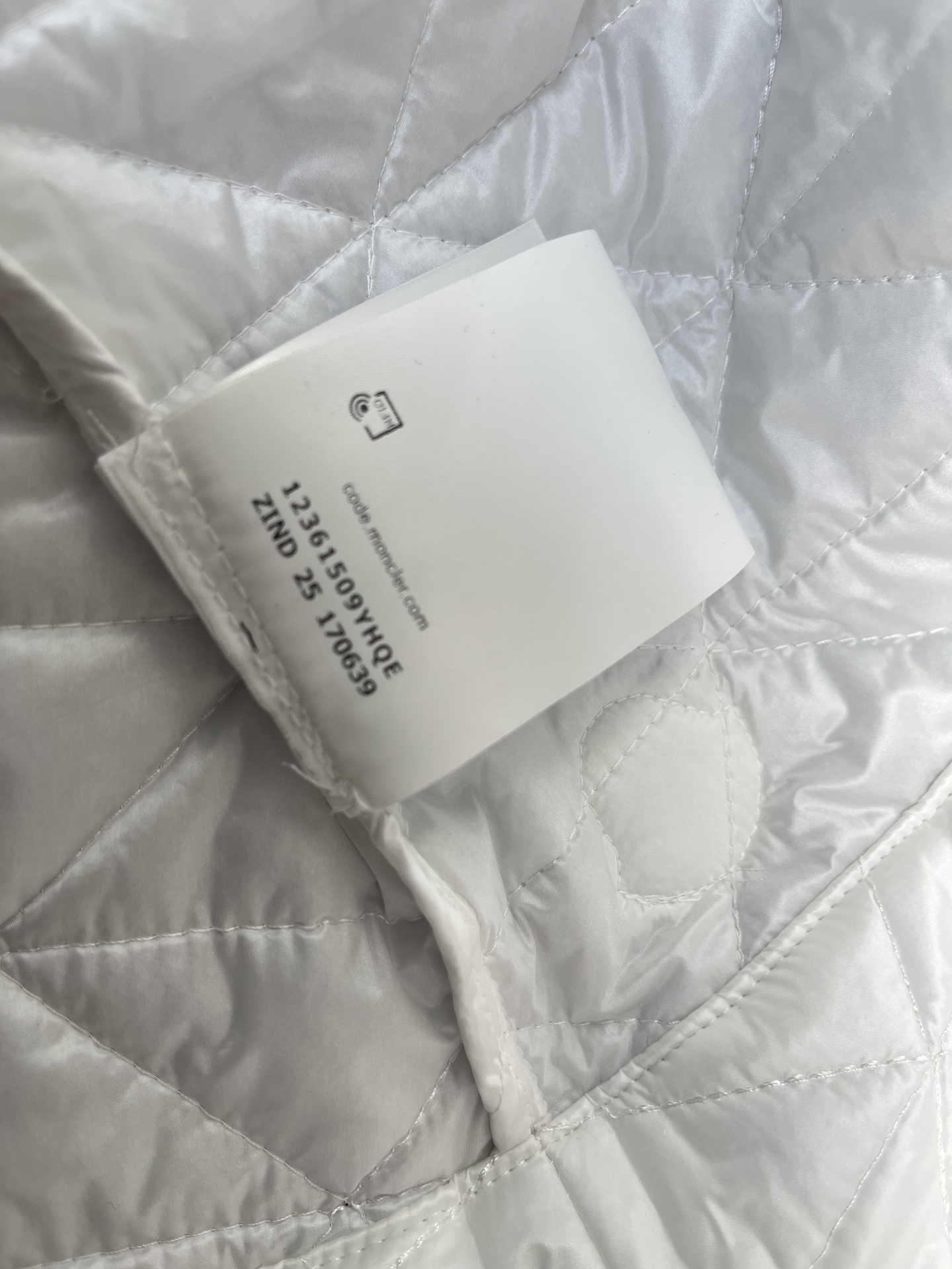 d5472d74c8fbfa981e7814715fd70c60_1759974640_9844.jpg d5472d74c8fbfa981e7814715fd70c60_1759974640_9844_1759974935_1759975947.jpg