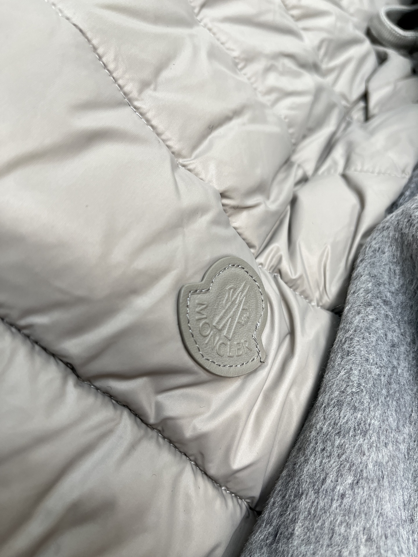 d5472d74c8fbfa981e7814715fd70c60_1759978700_081.jpg d5472d74c8fbfa981e7814715fd70c60_1759978700_081.jpg