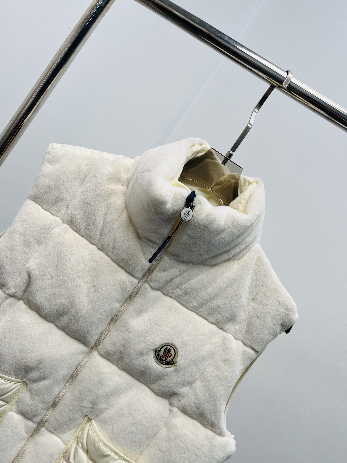 d5472d74c8fbfa981e7814715fd70c60_1759978889_2923.jpg d5472d74c8fbfa981e7814715fd70c60_1759978889_2923.jpg