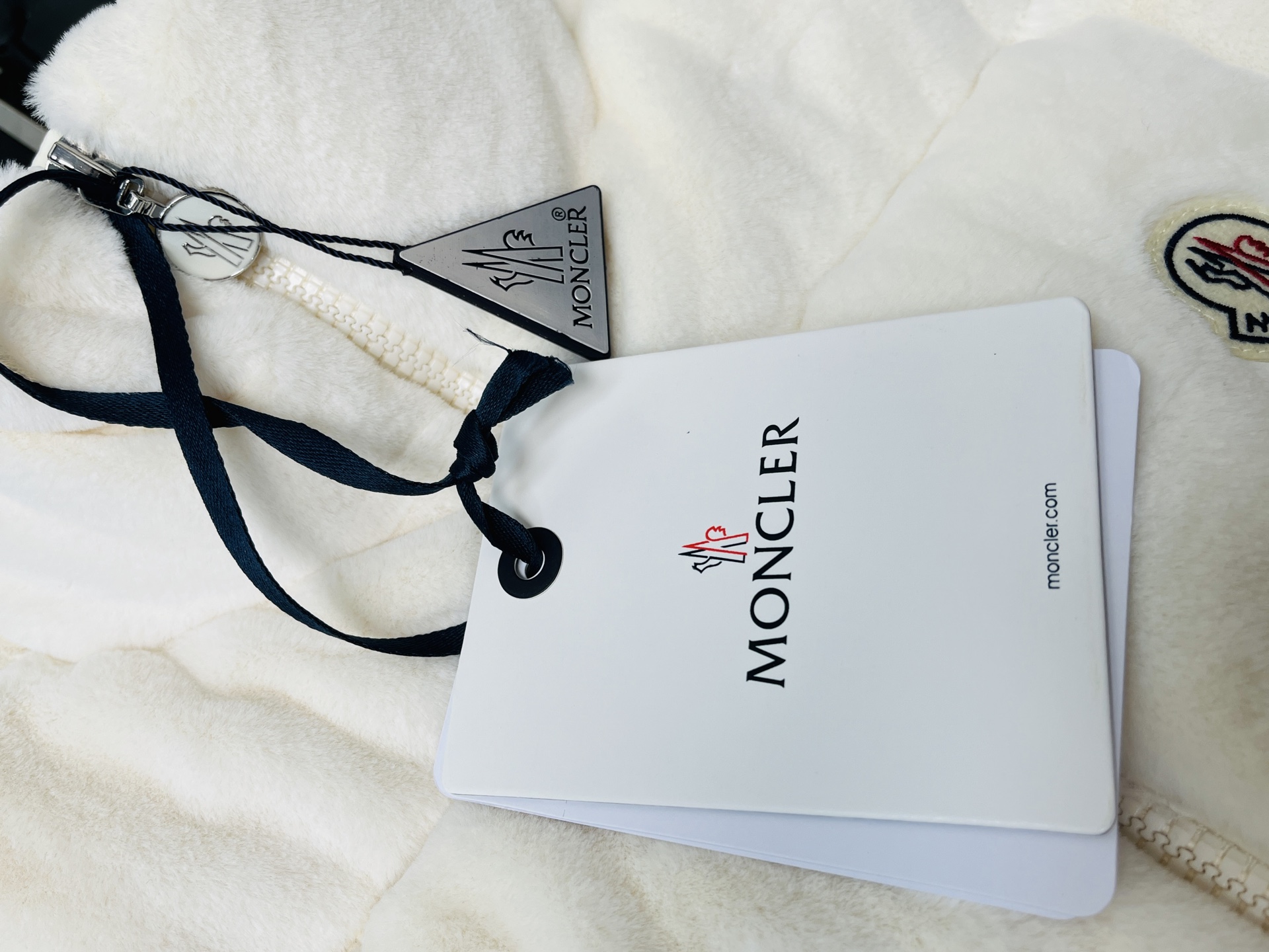 d5472d74c8fbfa981e7814715fd70c60_1759978894_7609.jpg d5472d74c8fbfa981e7814715fd70c60_1759978894_7609.jpg