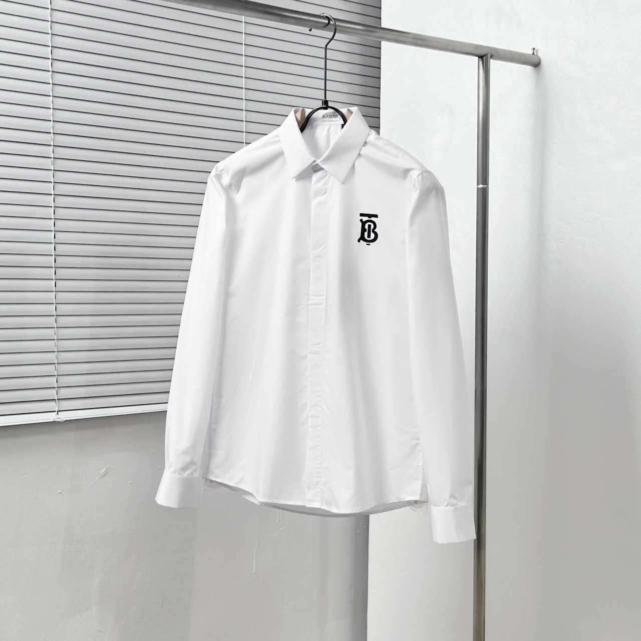 d5472d74c8fbfa981e7814715fd70c60_1760013256_3737.jpg d5472d74c8fbfa981e7814715fd70c60_1760013256_3737_1760084880_1760155947.jpg