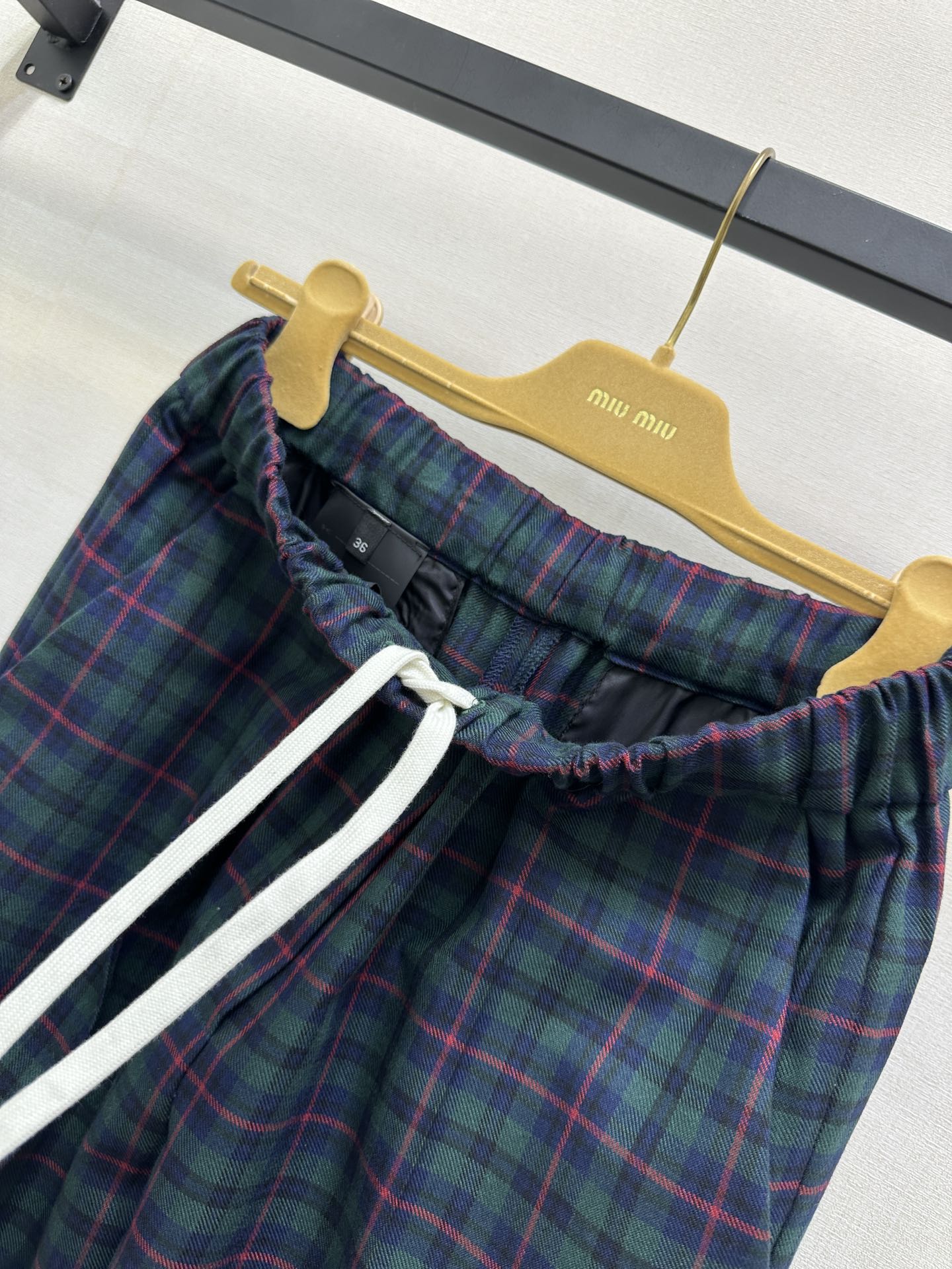 d9e68e5dd87819ff7ce69ea6a448e133_1760358780_4606.jpg d9e68e5dd87819ff7ce69ea6a448e133_1760358780_4606.jpg