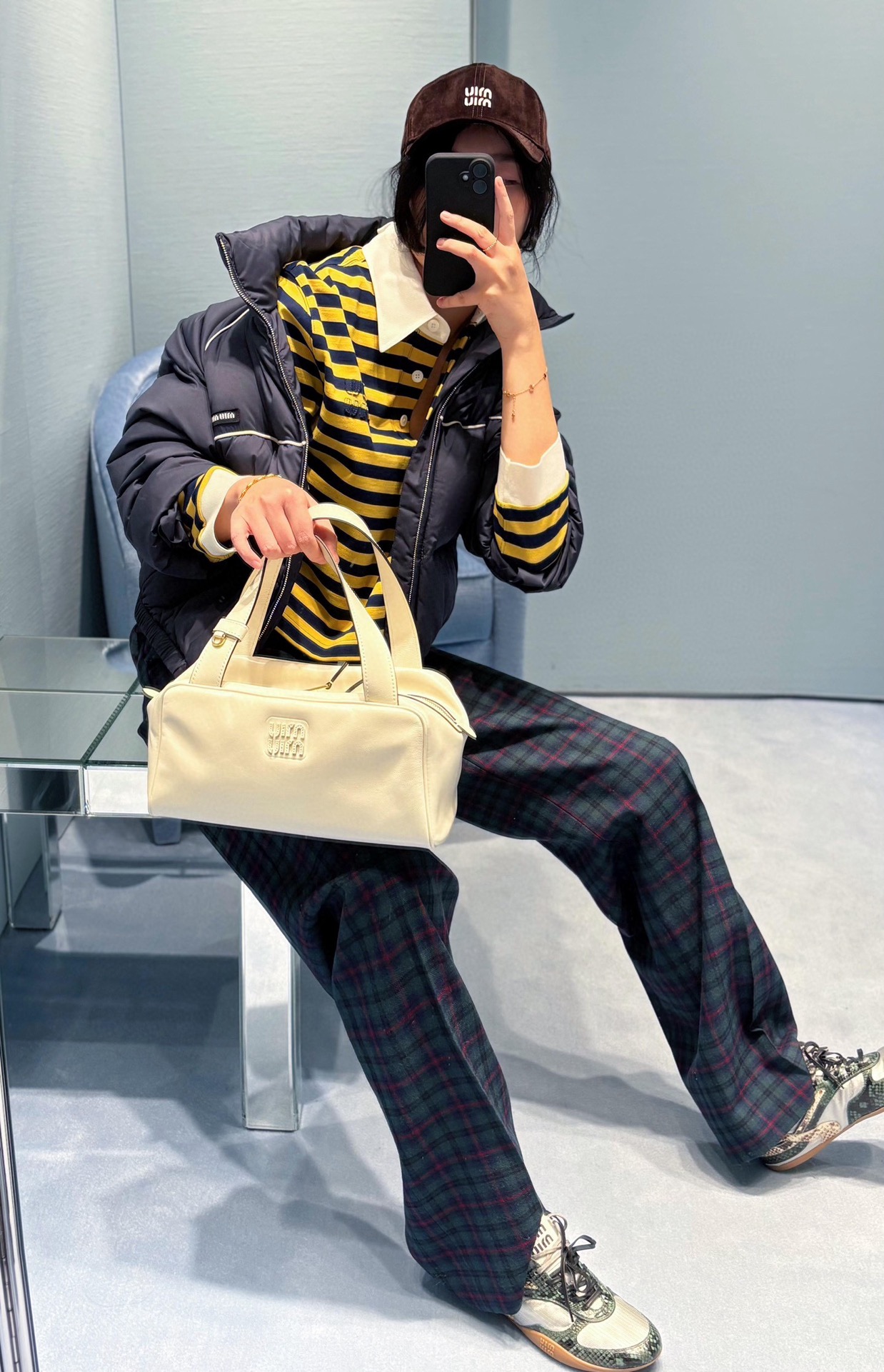 d9e68e5dd87819ff7ce69ea6a448e133_1760358782_7205.jpg d9e68e5dd87819ff7ce69ea6a448e133_1760358782_7205.jpg