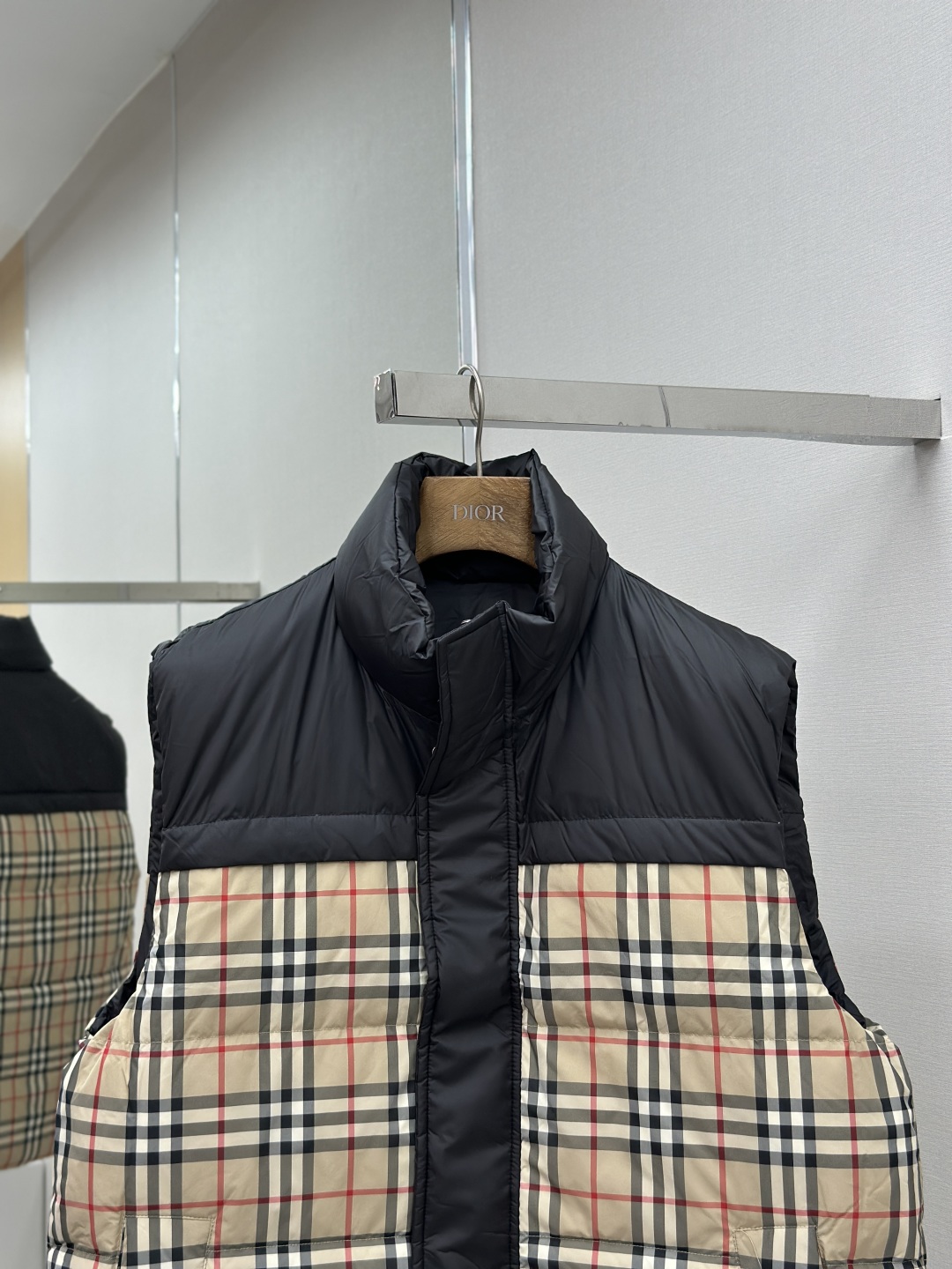 e5ccc1ecedcea14cd2c807d90dab35fb_1760495030_7543.jpg e5ccc1ecedcea14cd2c807d90dab35fb_1760495030_7543.jpg