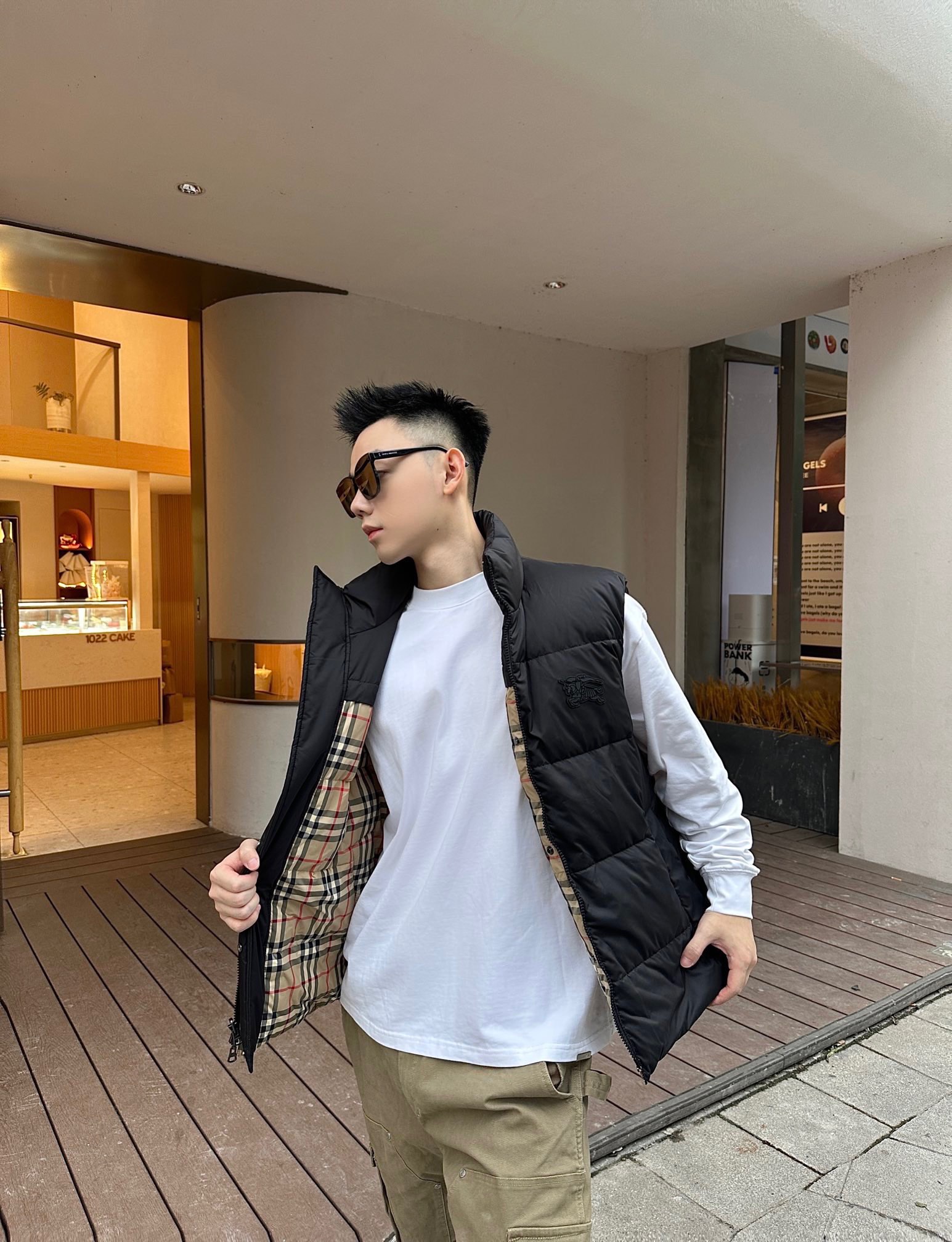 e5ccc1ecedcea14cd2c807d90dab35fb_1760495039_0005.jpg e5ccc1ecedcea14cd2c807d90dab35fb_1760495039_0005.jpg