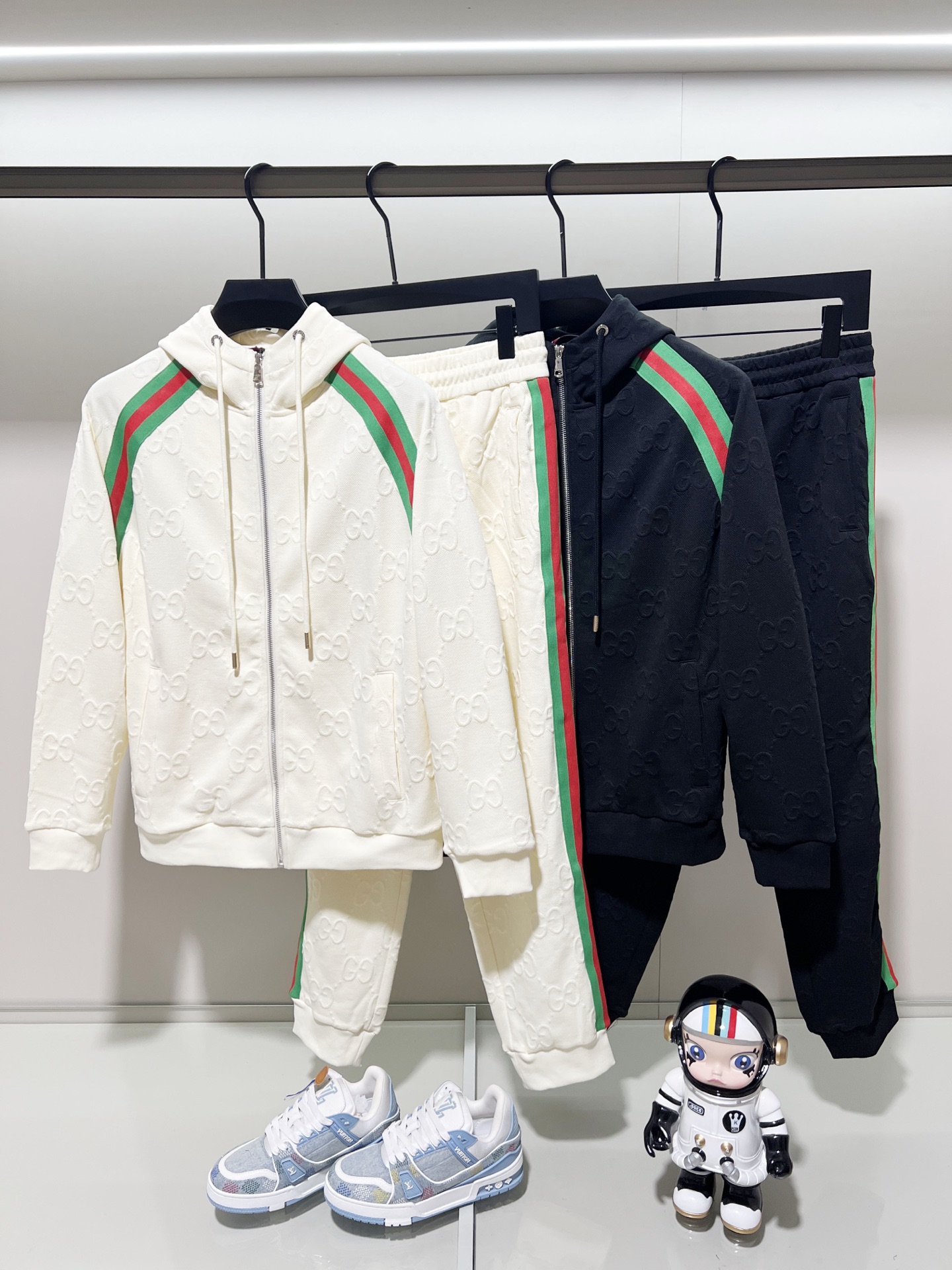 fa34ecc01cada60b988dc5494d502f19_1761575871_0945.jpg fa34ecc01cada60b988dc5494d502f19_1761575871_0945_1761575904.jpg