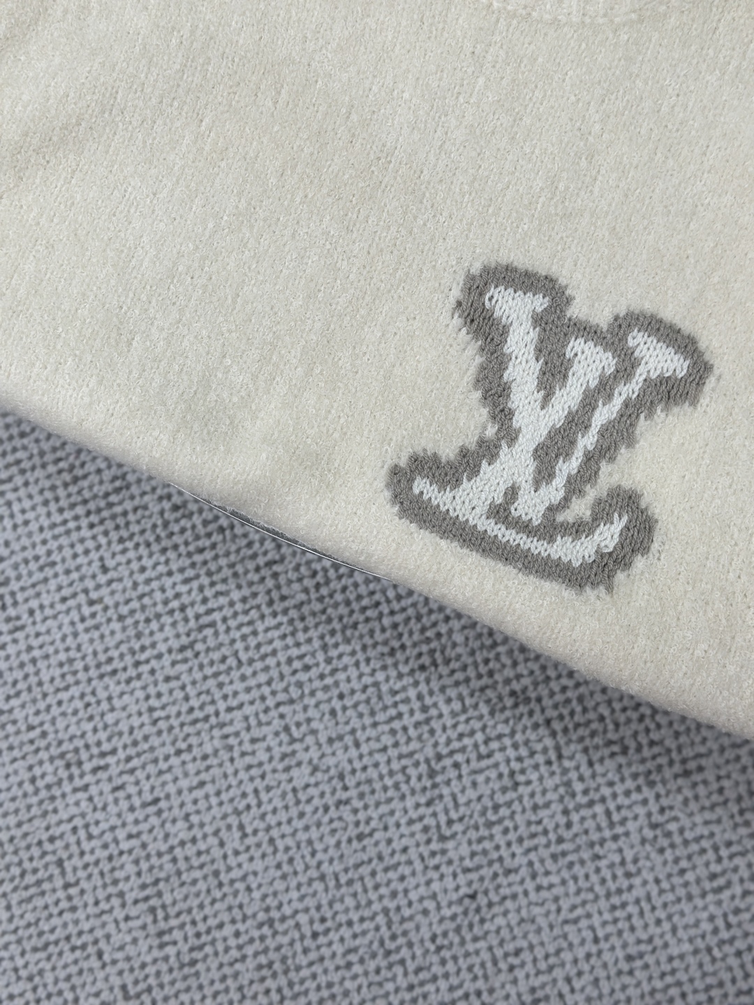 ff5f89d9b2ffc829e9c8fd1e1b2a3a40_1760481035_9095.jpg ff5f89d9b2ffc829e9c8fd1e1b2a3a40_1760481035_9095_1760487160.jpg