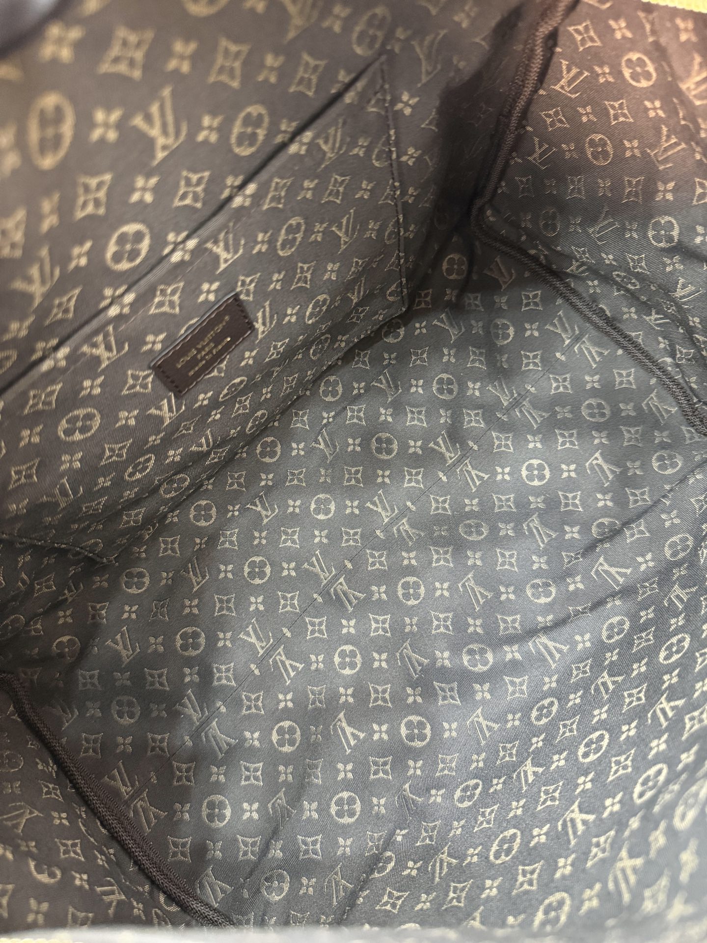 27236a502319c3d30f6d1ab4c54ff965_1762340086_7923.jpg 27236a502319c3d30f6d1ab4c54ff965_1762340086_7923_1762340480.jpg