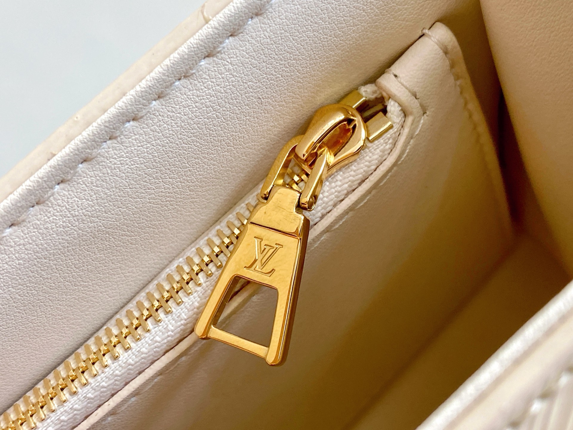 27236a502319c3d30f6d1ab4c54ff965_1762361474_752.jpg 27236a502319c3d30f6d1ab4c54ff965_1762361474_752.jpg