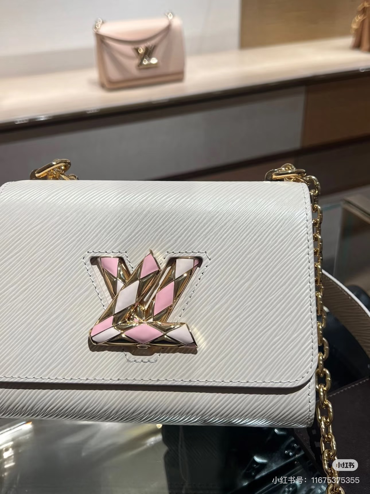 27236a502319c3d30f6d1ab4c54ff965_1762361475_0557.jpg 27236a502319c3d30f6d1ab4c54ff965_1762361475_0557.jpg