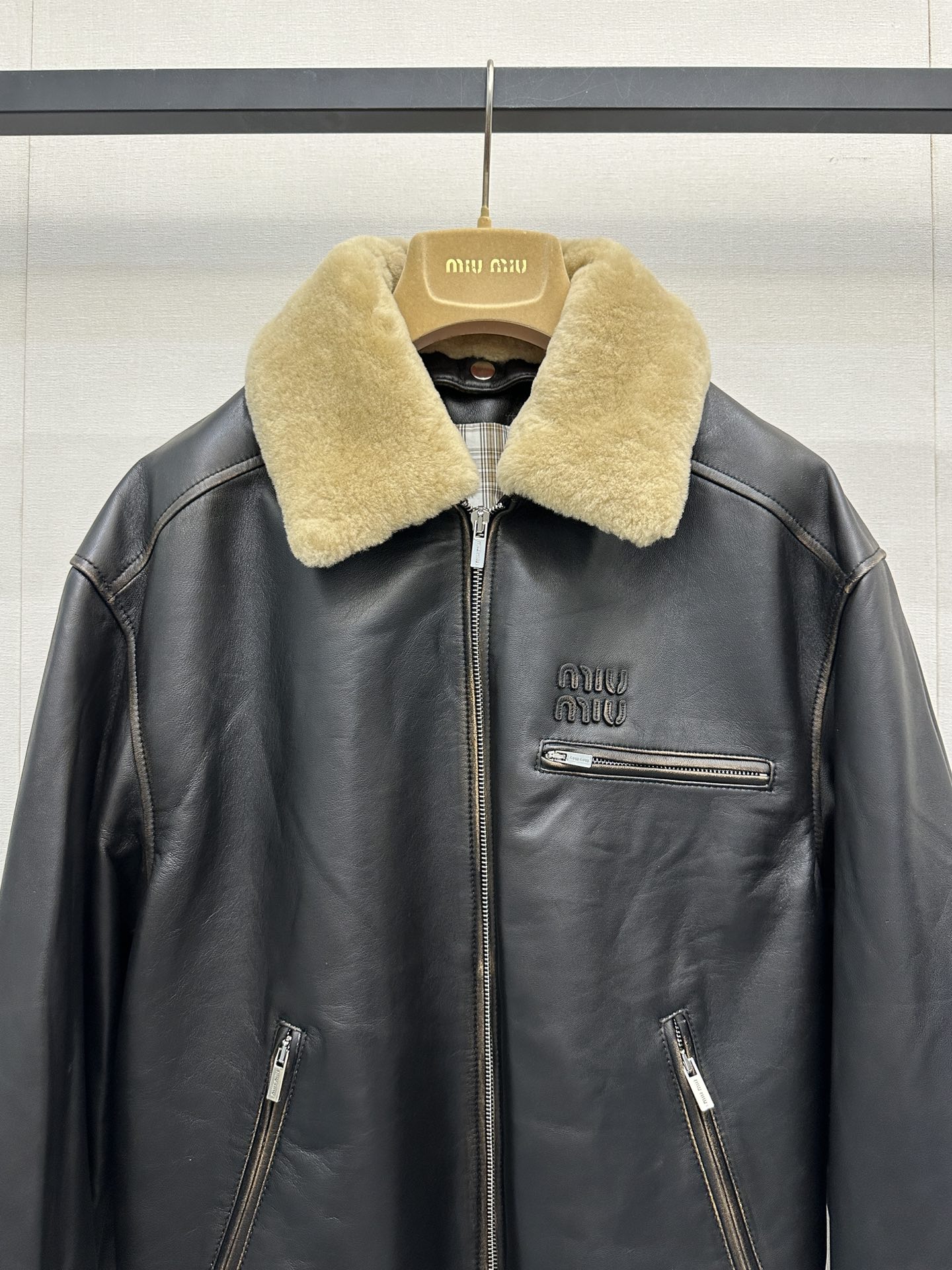 29302d24f0554d387b54ca0db646362d_1762945847_6883.jpg 29302d24f0554d387b54ca0db646362d_1762945847_6883_1762946073.jpg