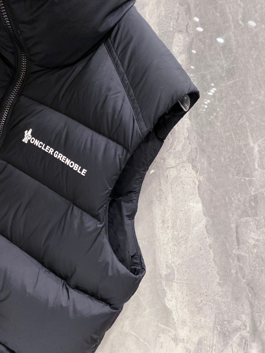 2e3c3d9dbe68478540255e223e6af91f_1764248153_1596.jpg 2e3c3d9dbe68478540255e223e6af91f_1764248153_1596_1764248180.jpg