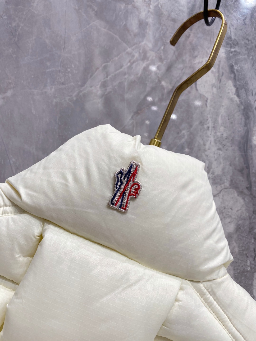 2e3c3d9dbe68478540255e223e6af91f_1764248206_6686.jpg 2e3c3d9dbe68478540255e223e6af91f_1764248206_6686_1764248288.jpg