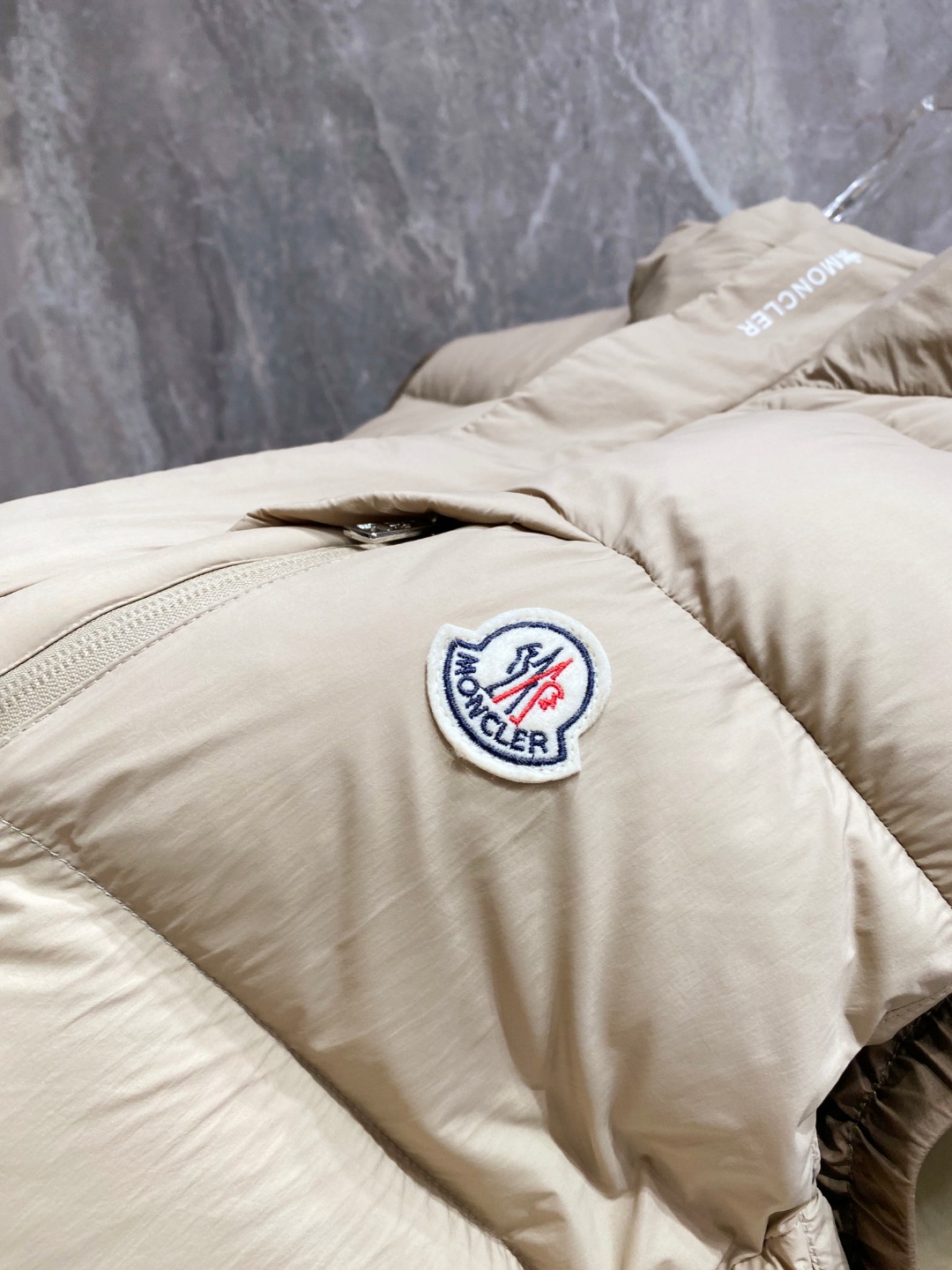 2e3c3d9dbe68478540255e223e6af91f_1764248340_253.jpg 2e3c3d9dbe68478540255e223e6af91f_1764248340_253_1764248389.jpg