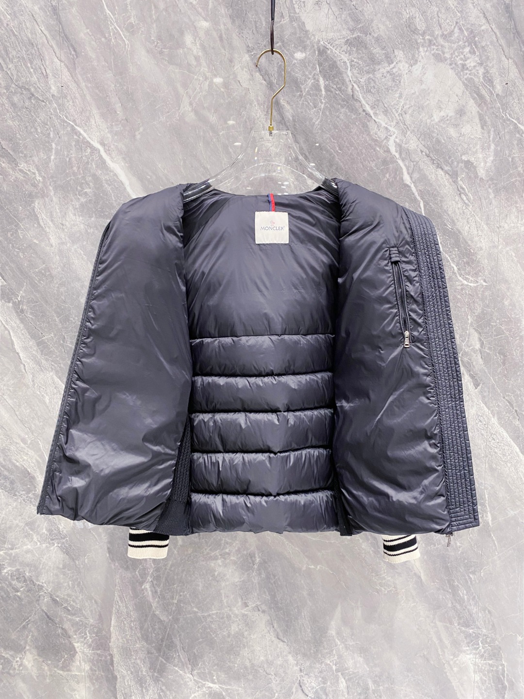 2e3c3d9dbe68478540255e223e6af91f_1764249672_3394.jpg 2e3c3d9dbe68478540255e223e6af91f_1764249672_3394_1764249758.jpg