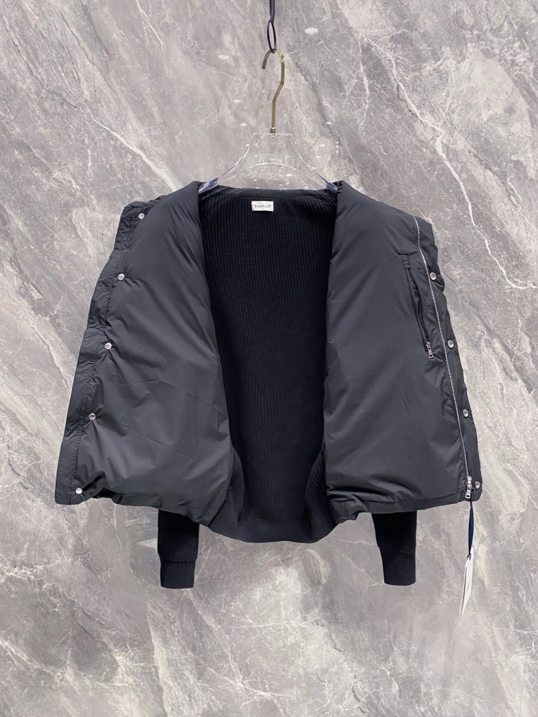 2e3c3d9dbe68478540255e223e6af91f_1764249859_7631.jpg 2e3c3d9dbe68478540255e223e6af91f_1764249859_7631_1764250185.jpg