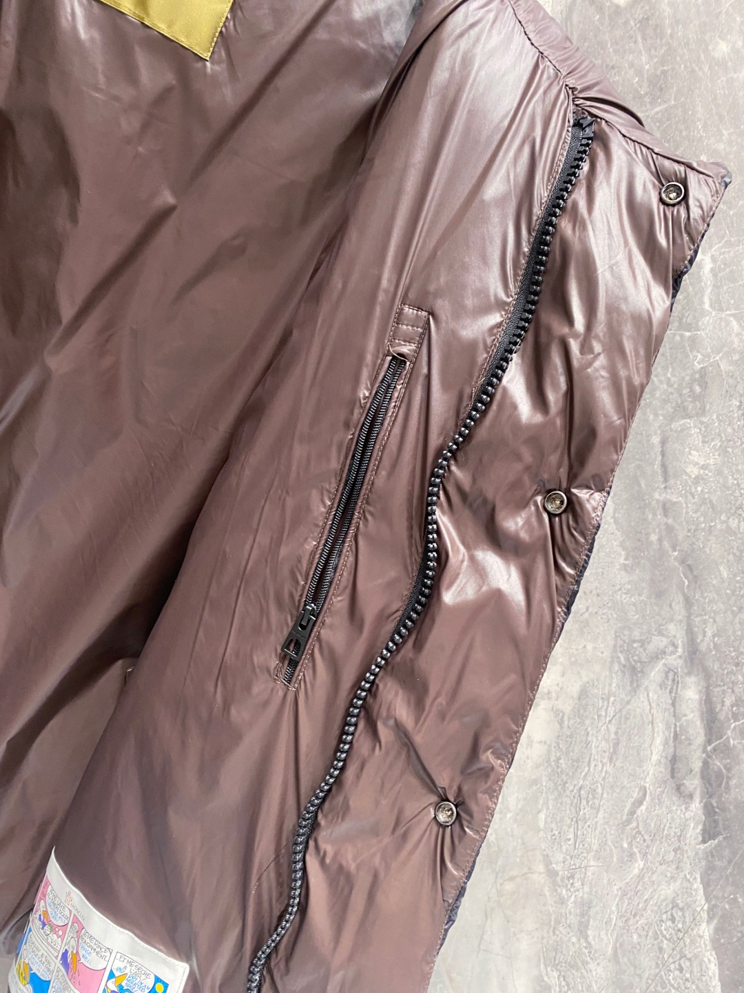 2e3c3d9dbe68478540255e223e6af91f_1764250544_7522.jpg 2e3c3d9dbe68478540255e223e6af91f_1764250544_7522_1764250666.jpg