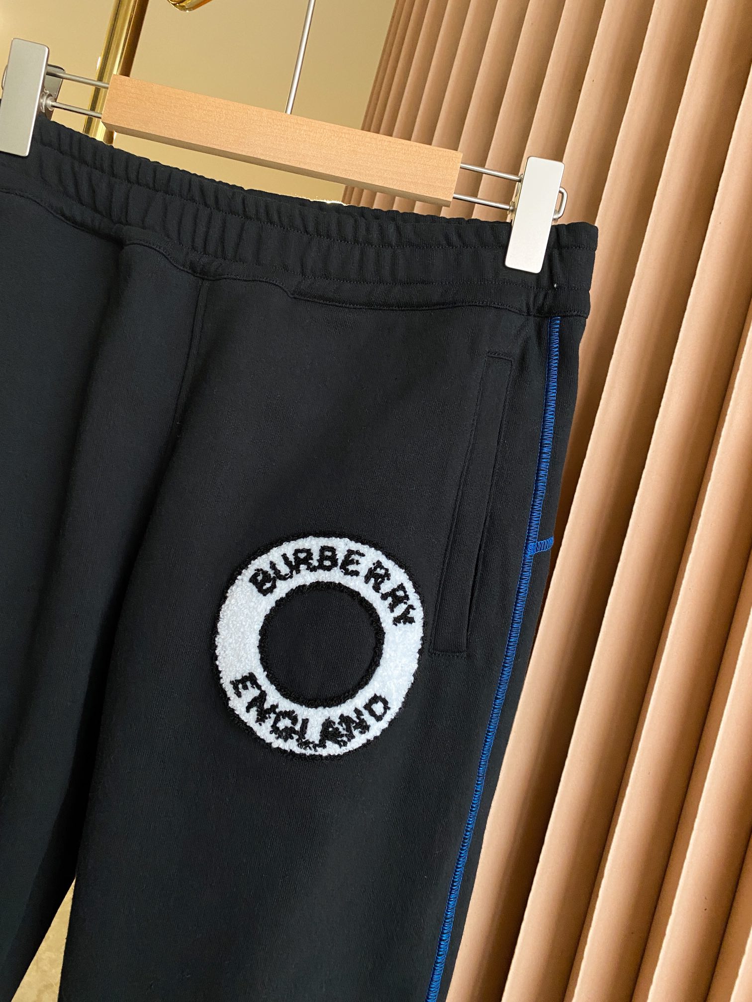 3ce7762540527f4faafb2ae83620056d_1762607891_9514.jpg 3ce7762540527f4faafb2ae83620056d_1762607891_9514_1762608342.jpg