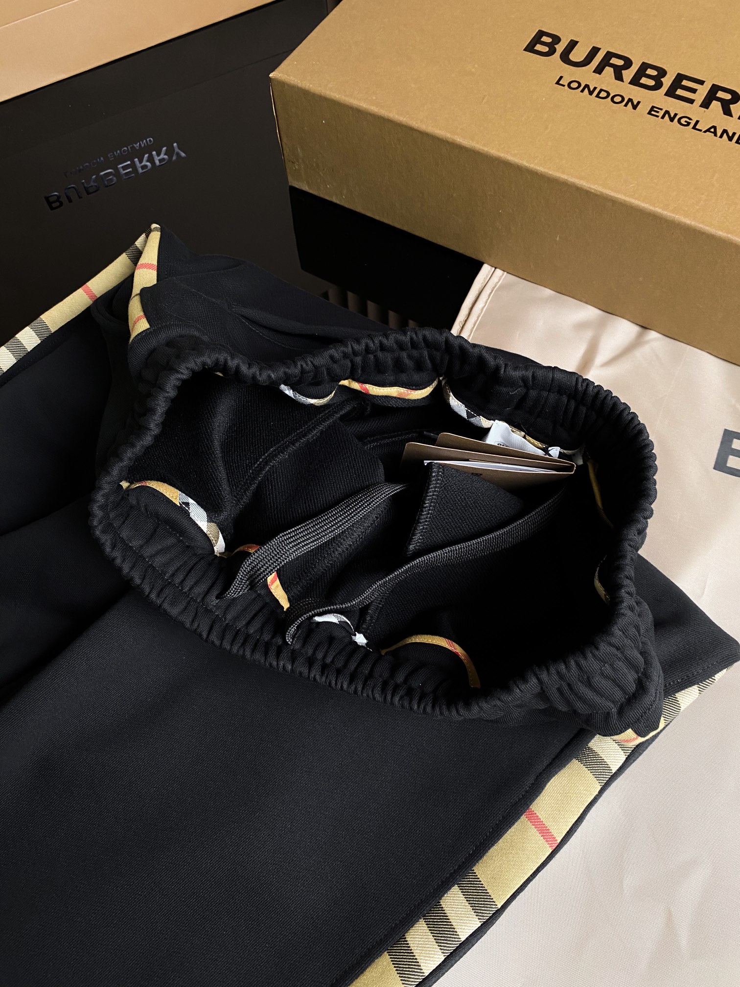 3ce7762540527f4faafb2ae83620056d_1762608404_6987.jpg 3ce7762540527f4faafb2ae83620056d_1762608404_6987_1762610166.jpg