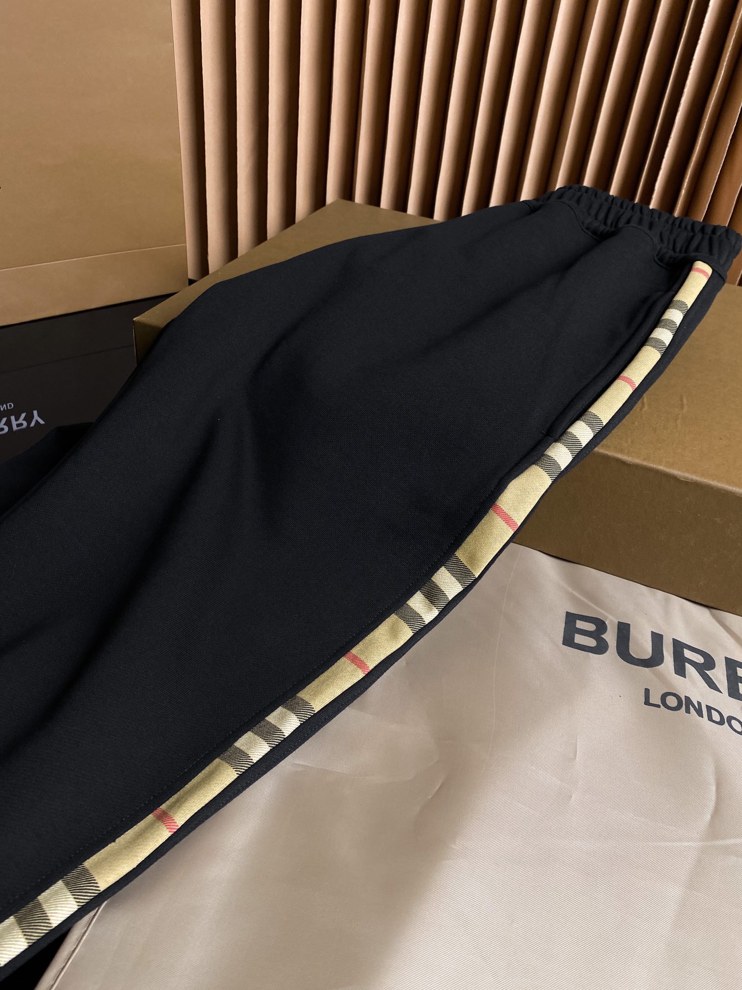 3ce7762540527f4faafb2ae83620056d_1762608408_3073.jpg 3ce7762540527f4faafb2ae83620056d_1762608408_3073_1762610166.jpg