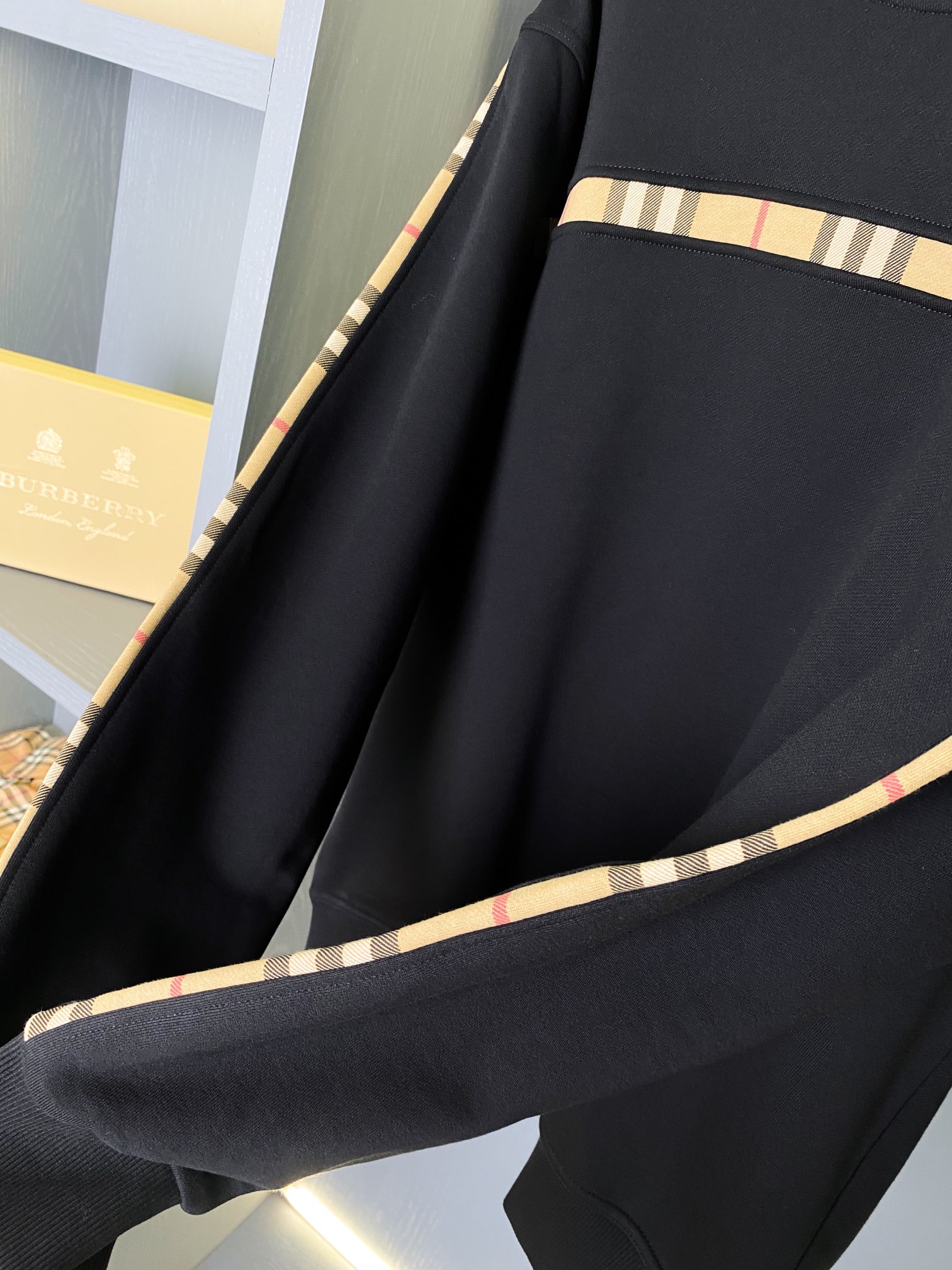 3ce7762540527f4faafb2ae83620056d_1762608520_7047.jpg 3ce7762540527f4faafb2ae83620056d_1762608520_7047_1762608739.jpg