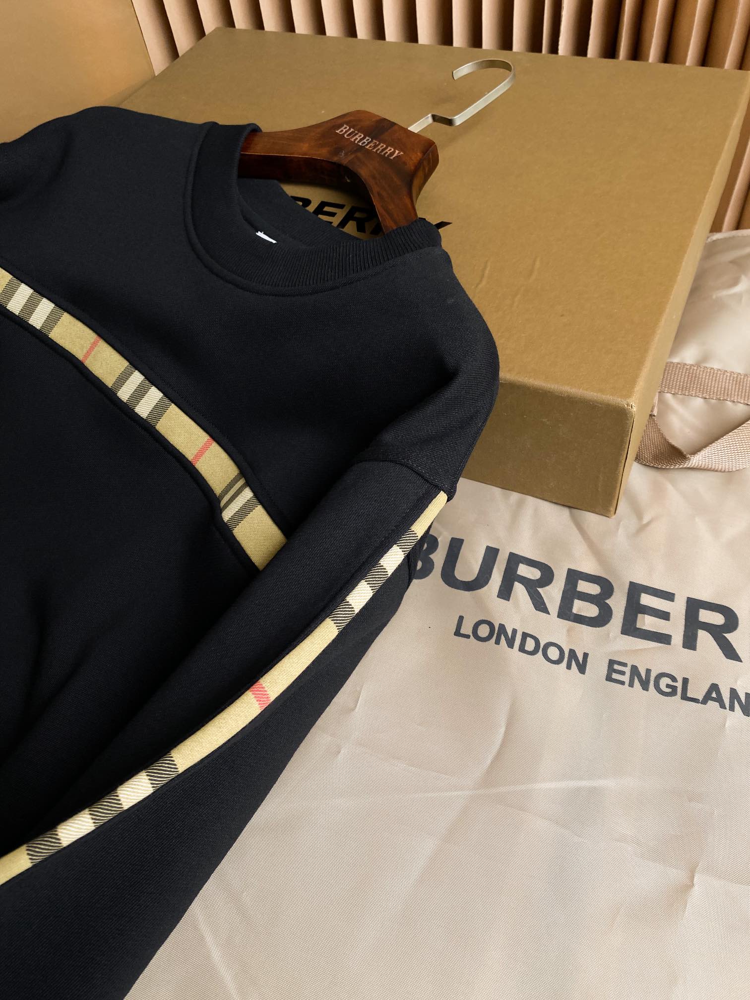 3ce7762540527f4faafb2ae83620056d_1762608525_328.jpg 3ce7762540527f4faafb2ae83620056d_1762608525_328_1762608739.jpg