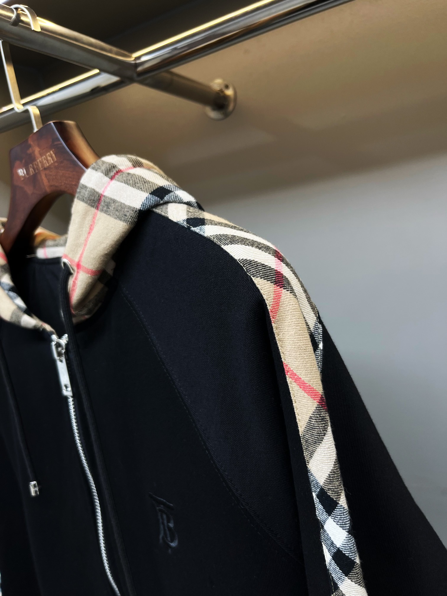 3ce7762540527f4faafb2ae83620056d_1762608772_0436.jpg 3ce7762540527f4faafb2ae83620056d_1762608772_0436_1762608819.jpg