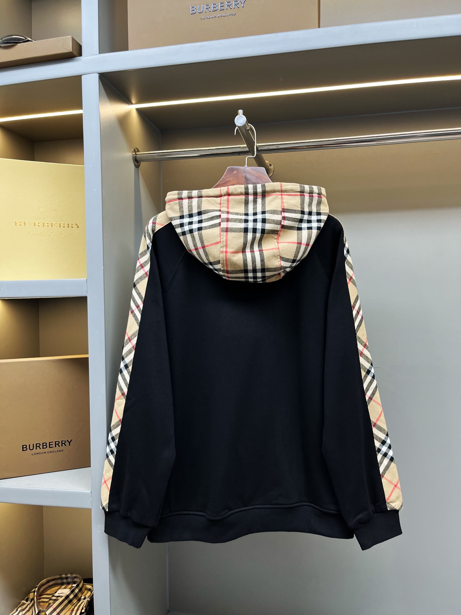 3ce7762540527f4faafb2ae83620056d_1762608772_352.jpg 3ce7762540527f4faafb2ae83620056d_1762608772_352_1762608819.jpg